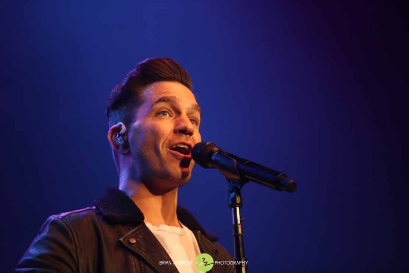 Andy-Grammer-Live.jpg