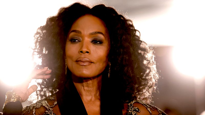 Angela Bassett