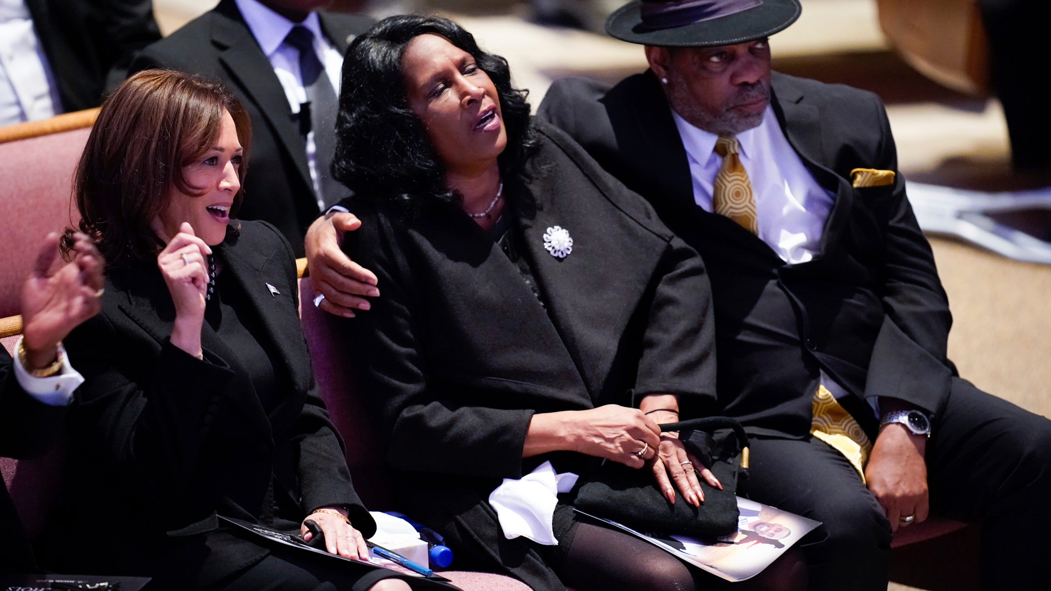 'We love you, Tyre': Mourners gather for Nichols' funeral