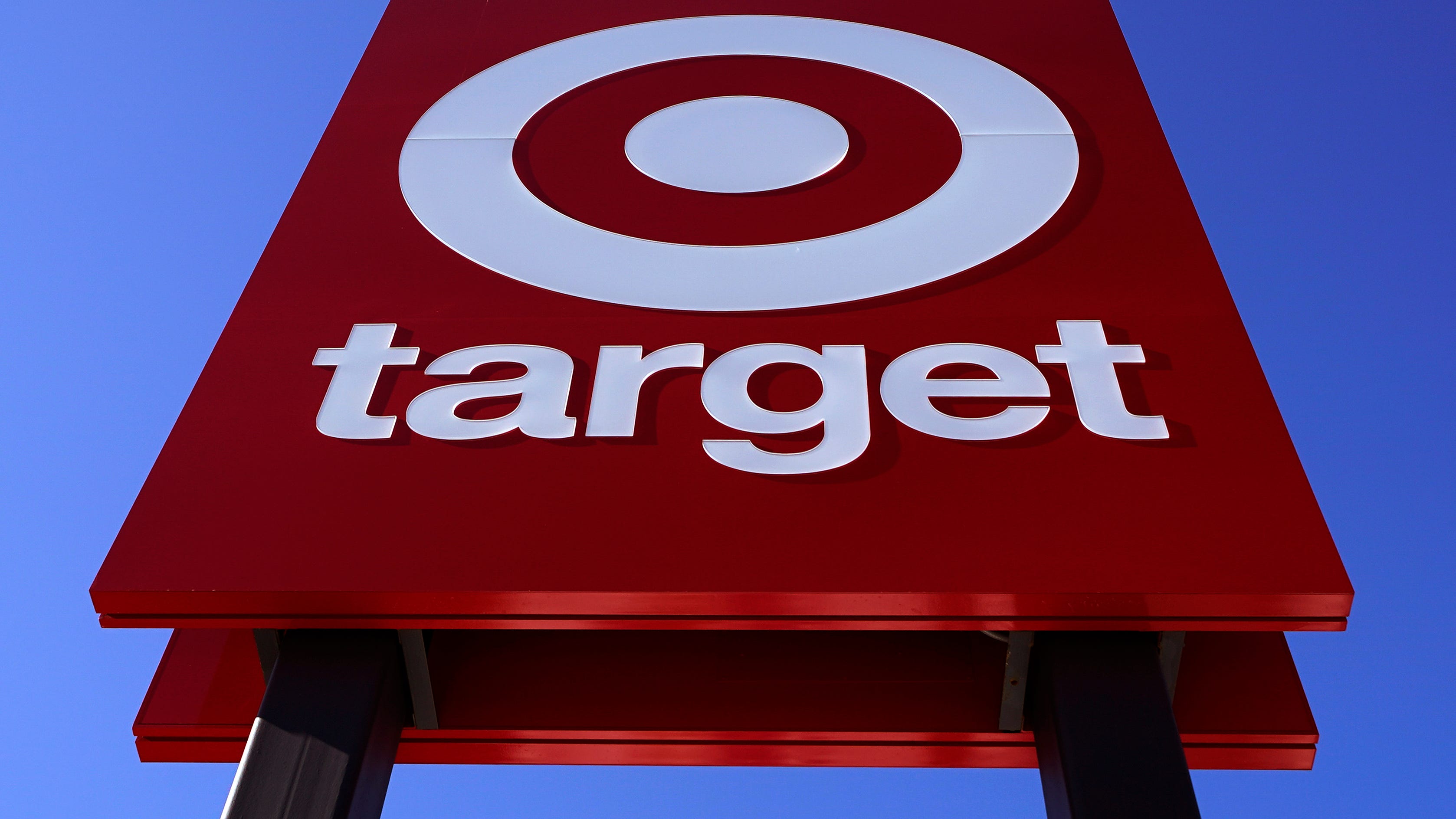 Consumers shift again, flummoxing big retailers like Target