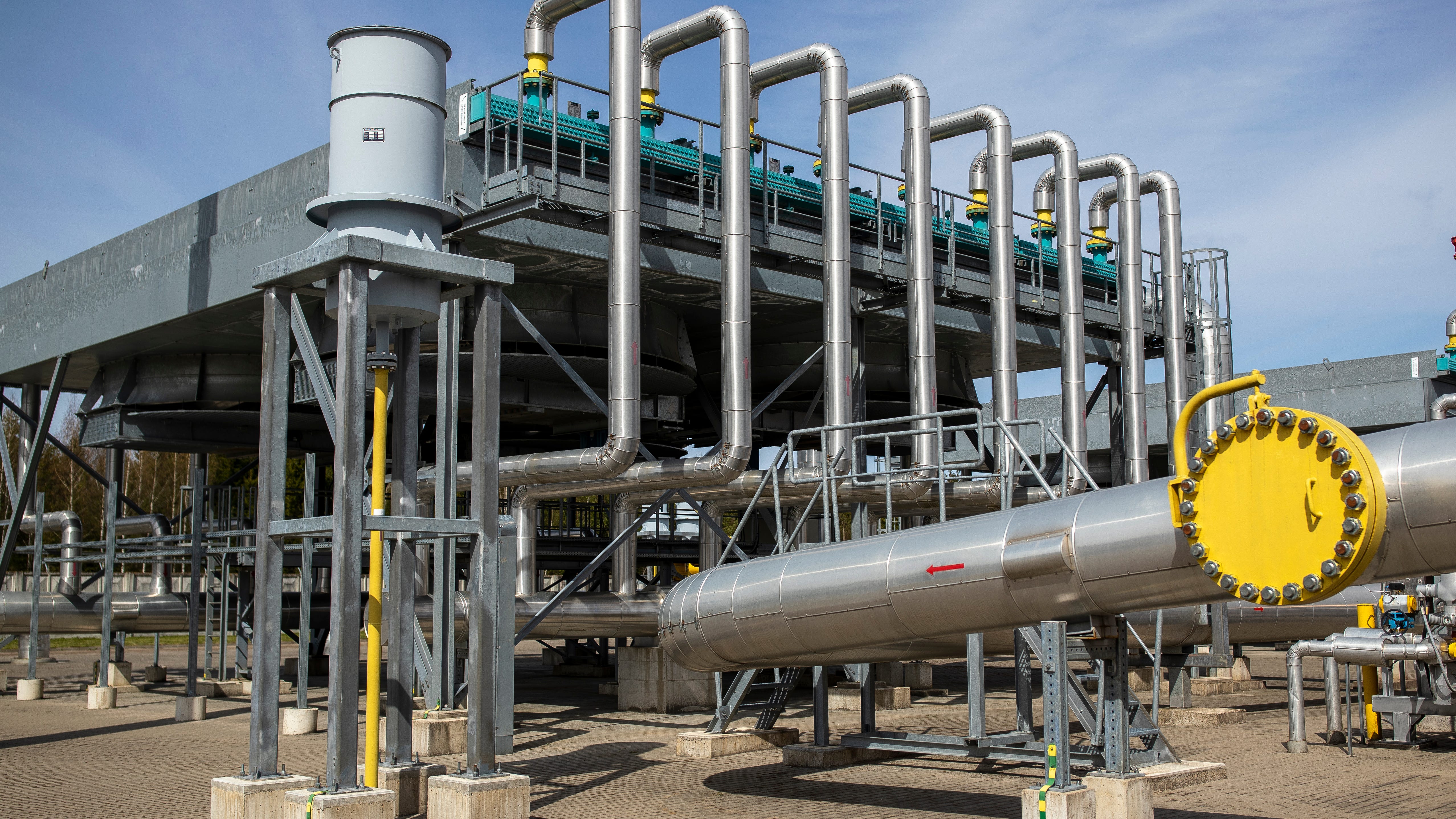 Europe's push to cut Russian gas faces a race against winter