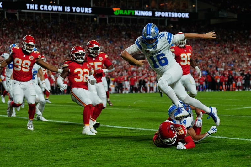 Lions Chiefs Football