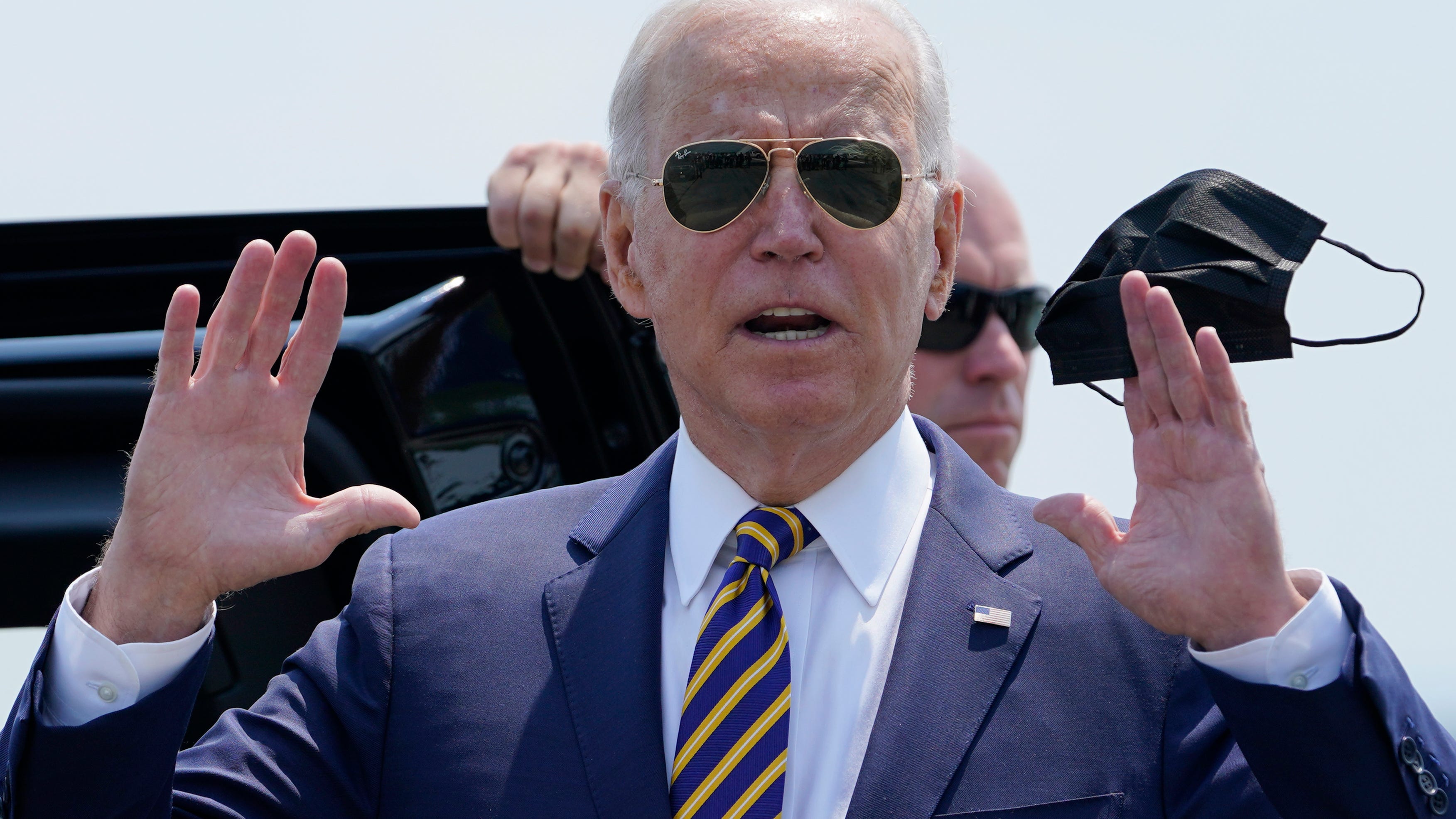 Biden to launch vaccine push for millions of federal workers