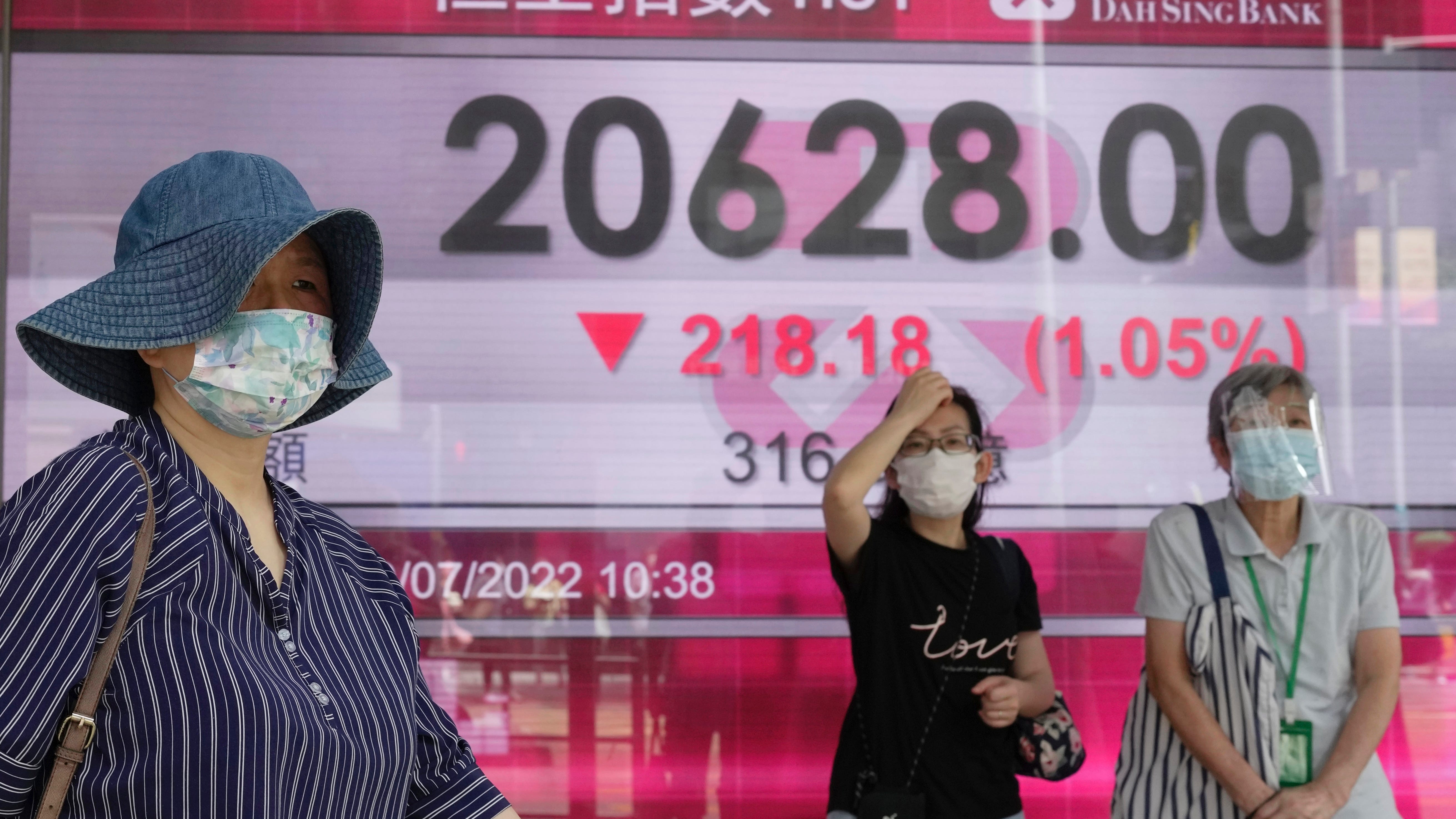 Stocks open higher on Wall Street as more earnings roll in