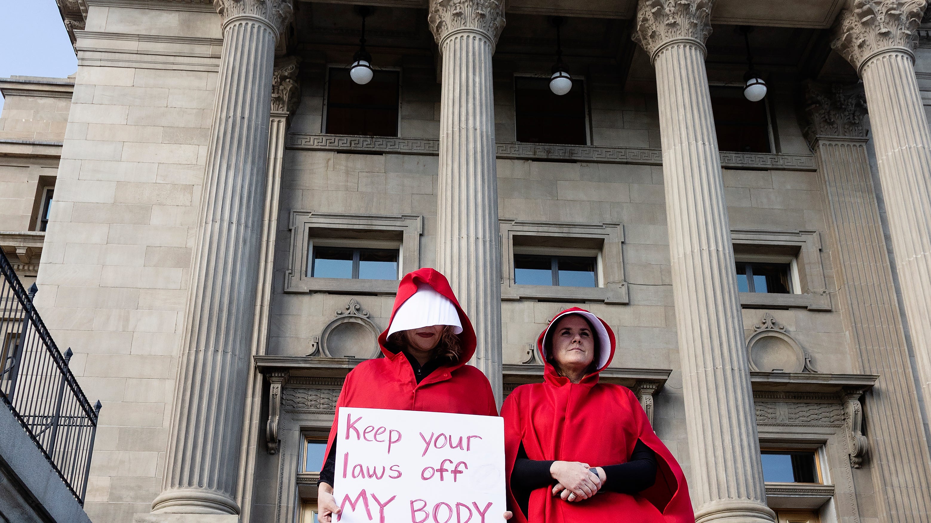 Post-Roe, states struggle with conflicting abortion bans