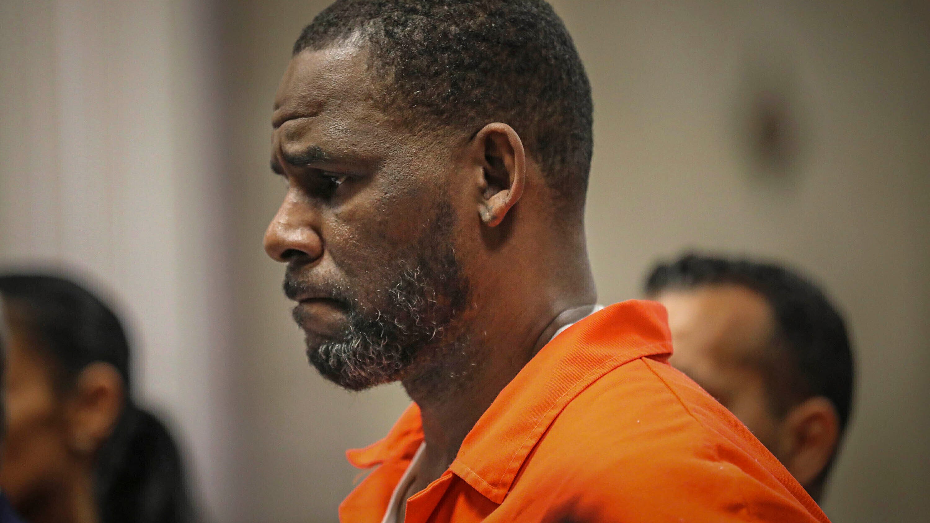 R. Kelly's Chicago trial on federal sex charges set Aug. 1