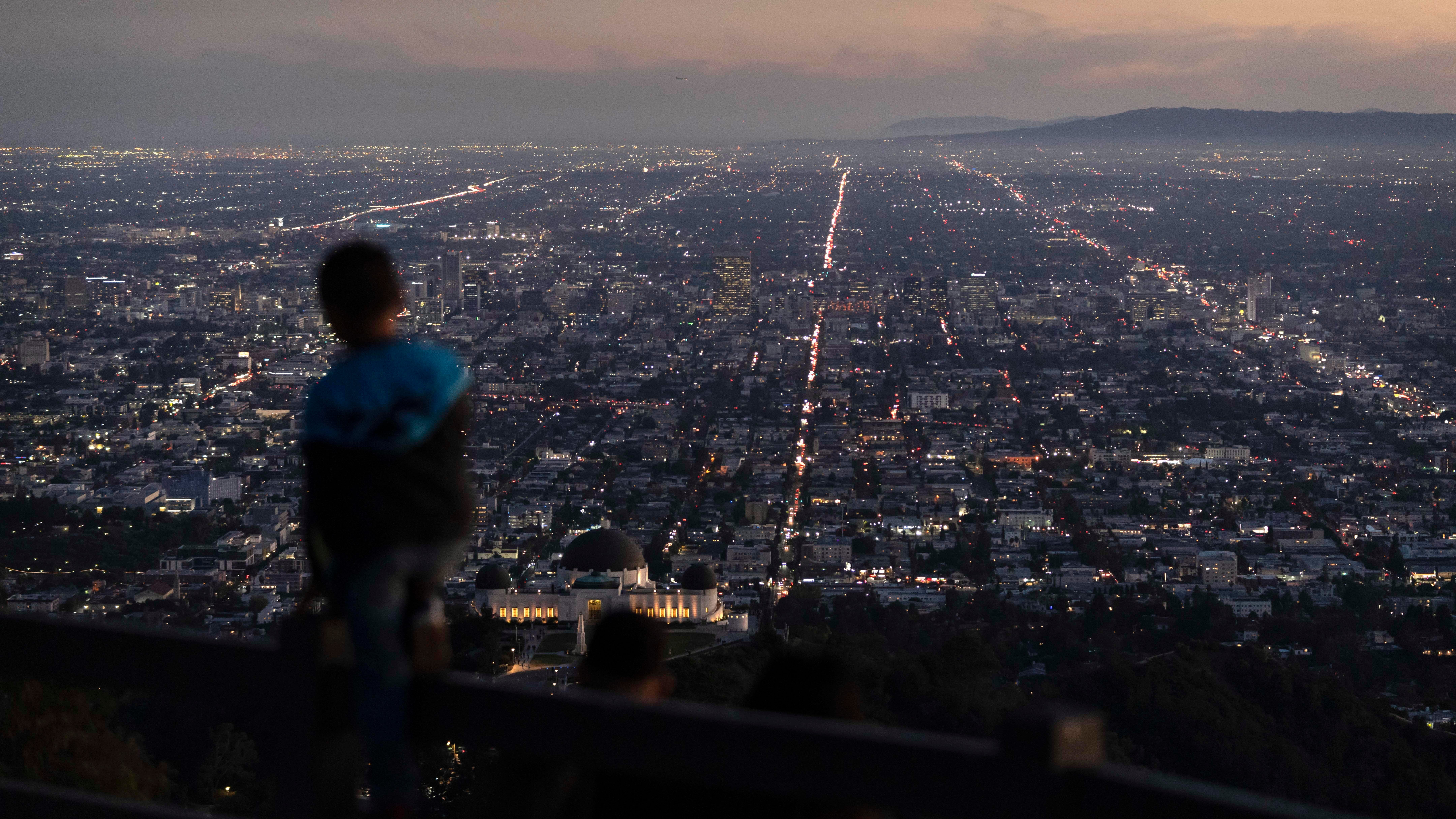 Earth at 8 billion: Consumption not crowd is key to climate