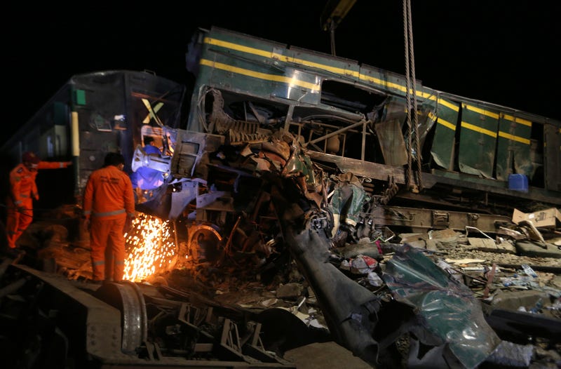 Pakistan Train Accident