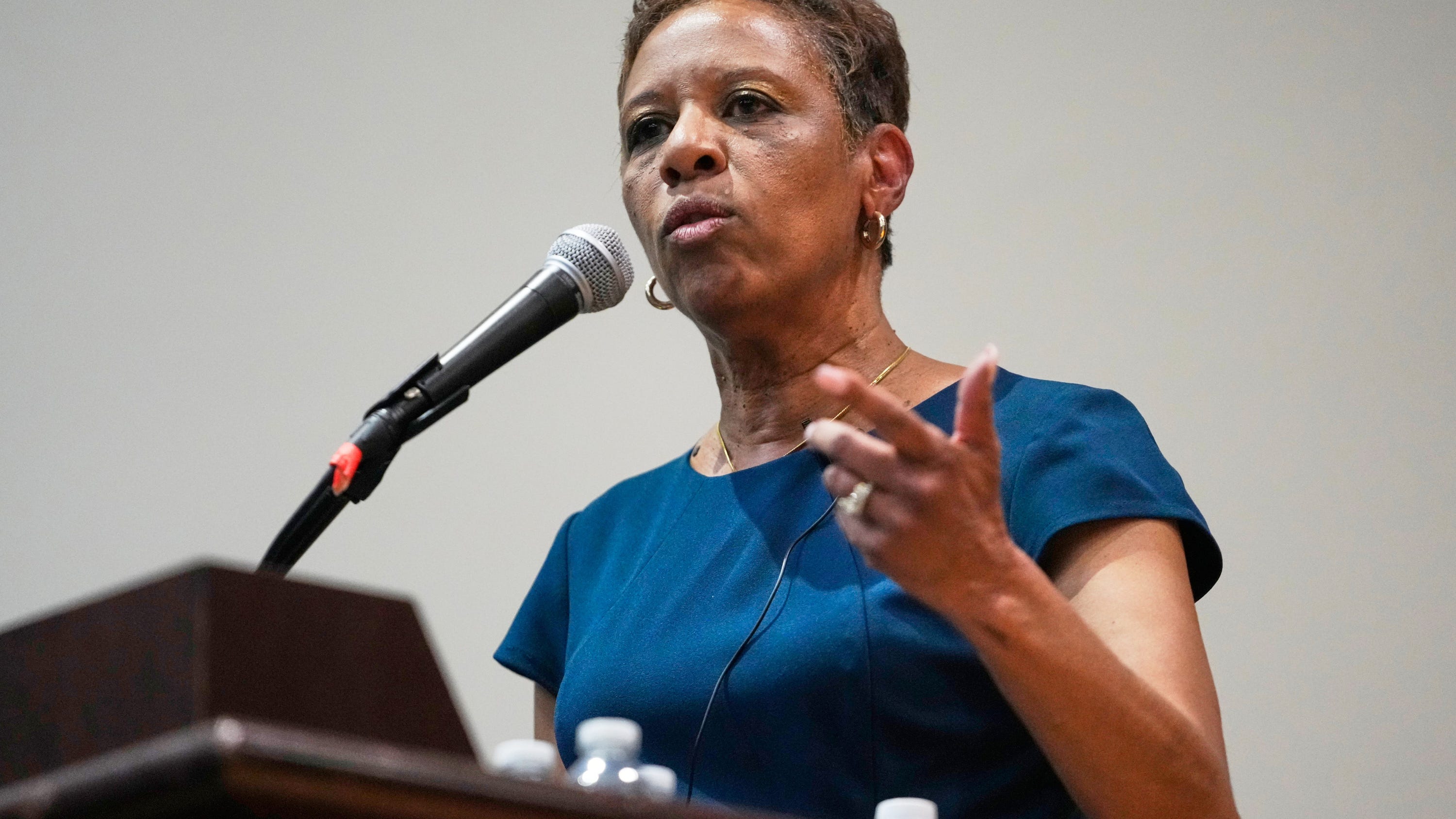 New York governor picks a new running mate, as her current No. 2 moves to unseat her