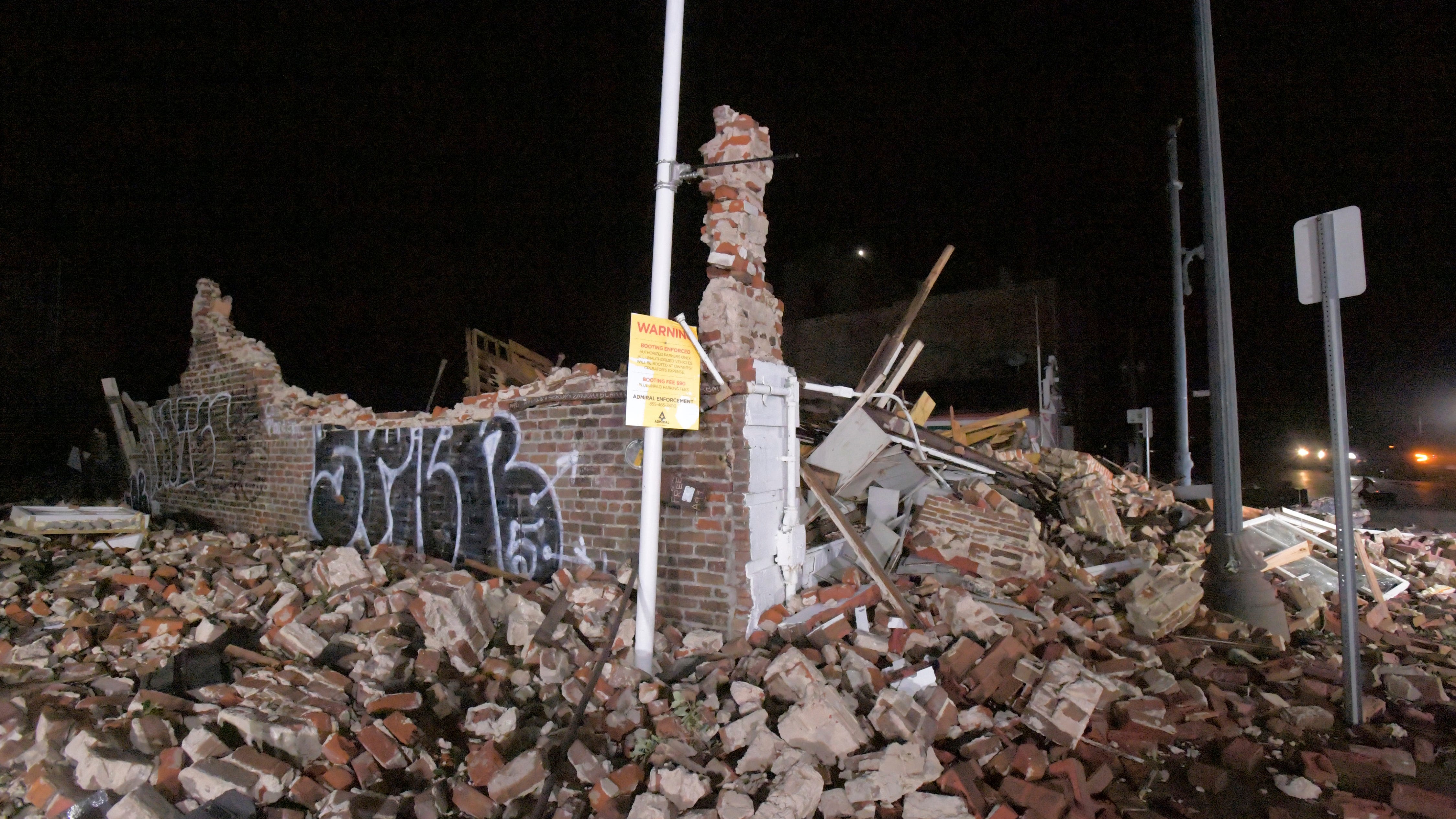 Hurricane Ida traps Louisianans, leaves the grid a shambles