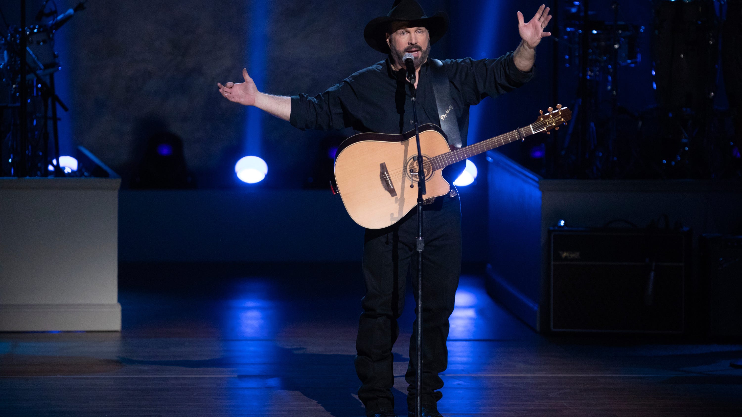 Garth Brooks joins lineup of entertainers at Biden inaugural