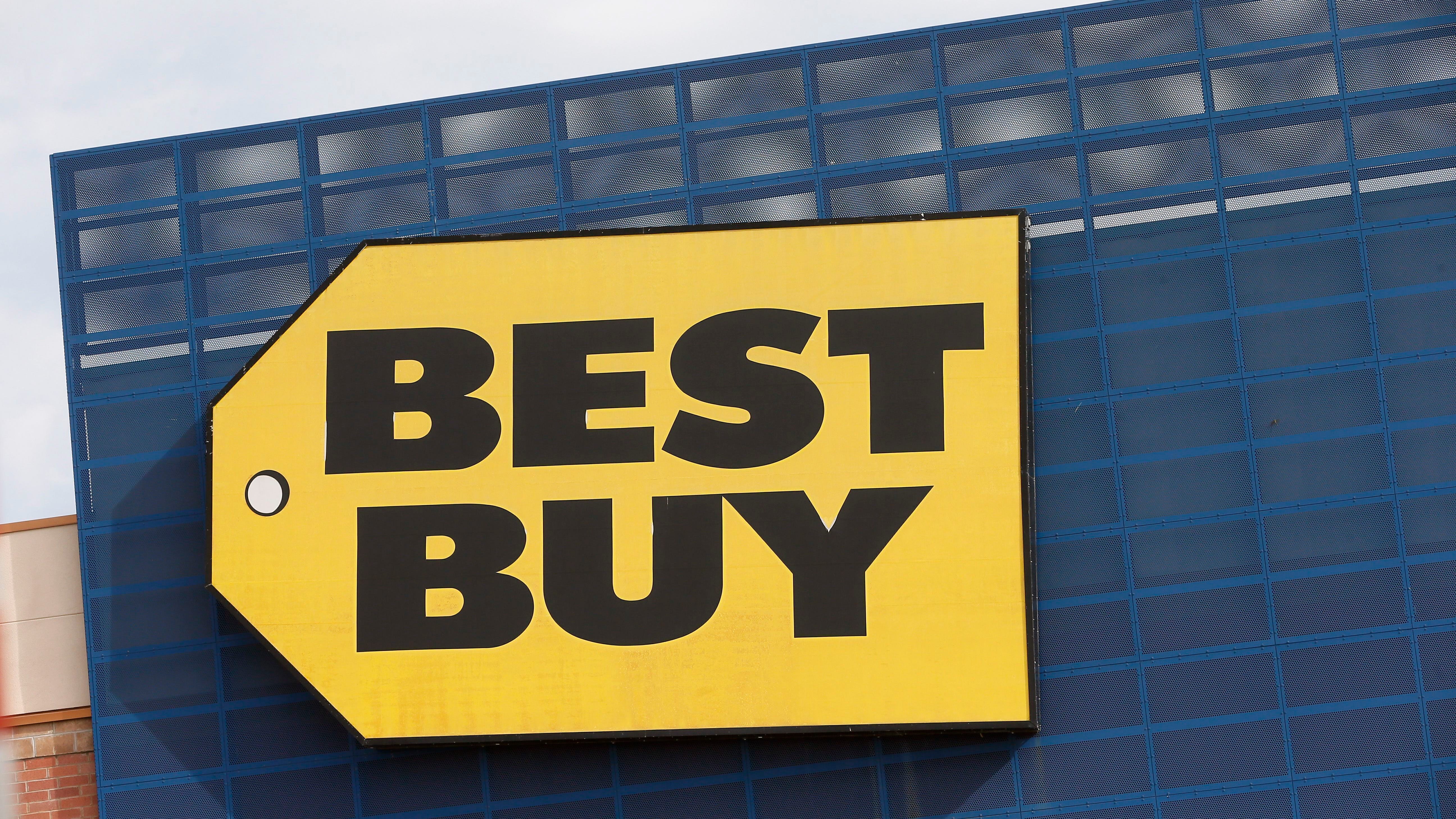 Best Buy's outlook on sales improves ahead of the holidays