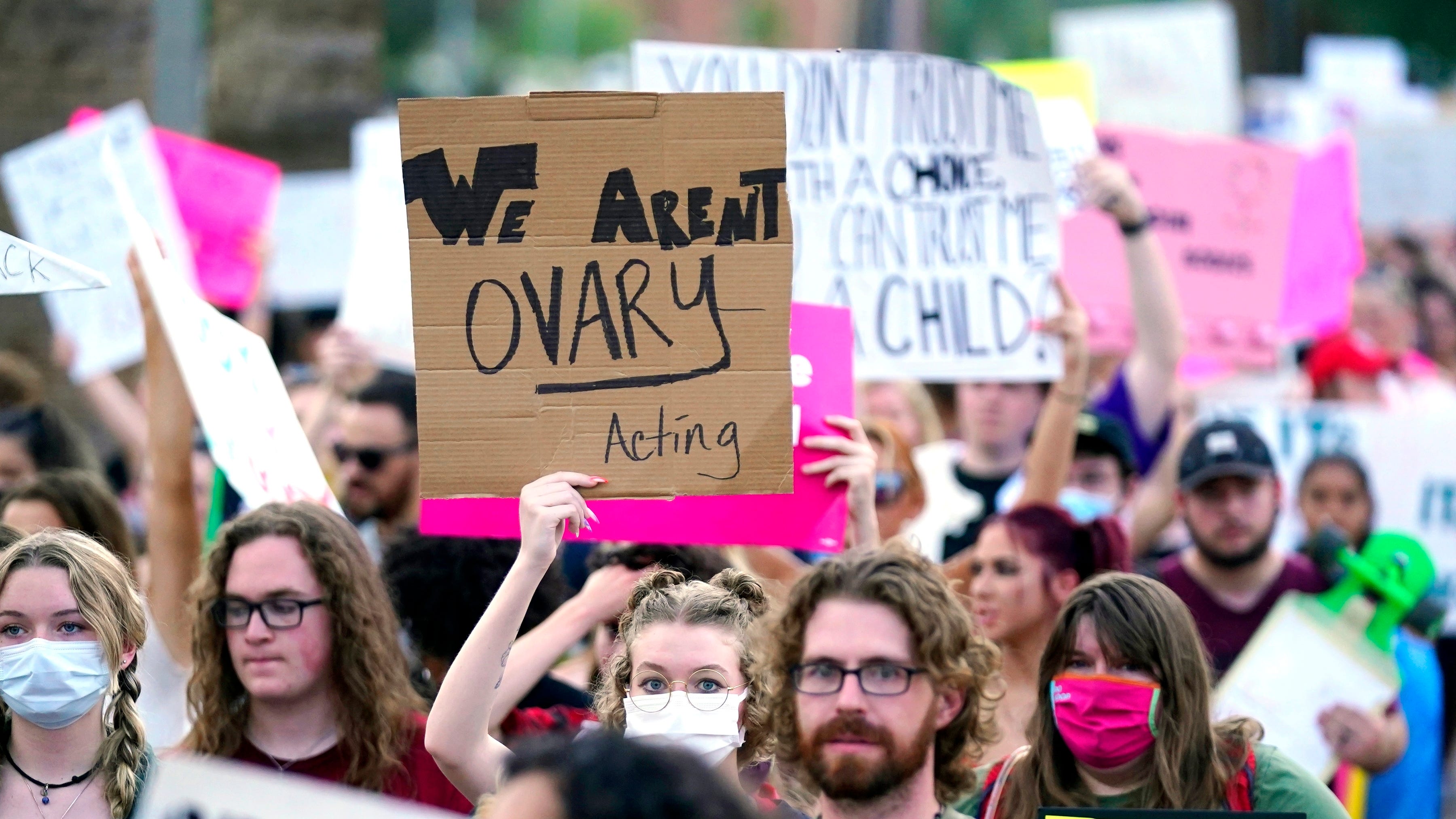 Arizona says "personhood" abortion law can't lead to charges