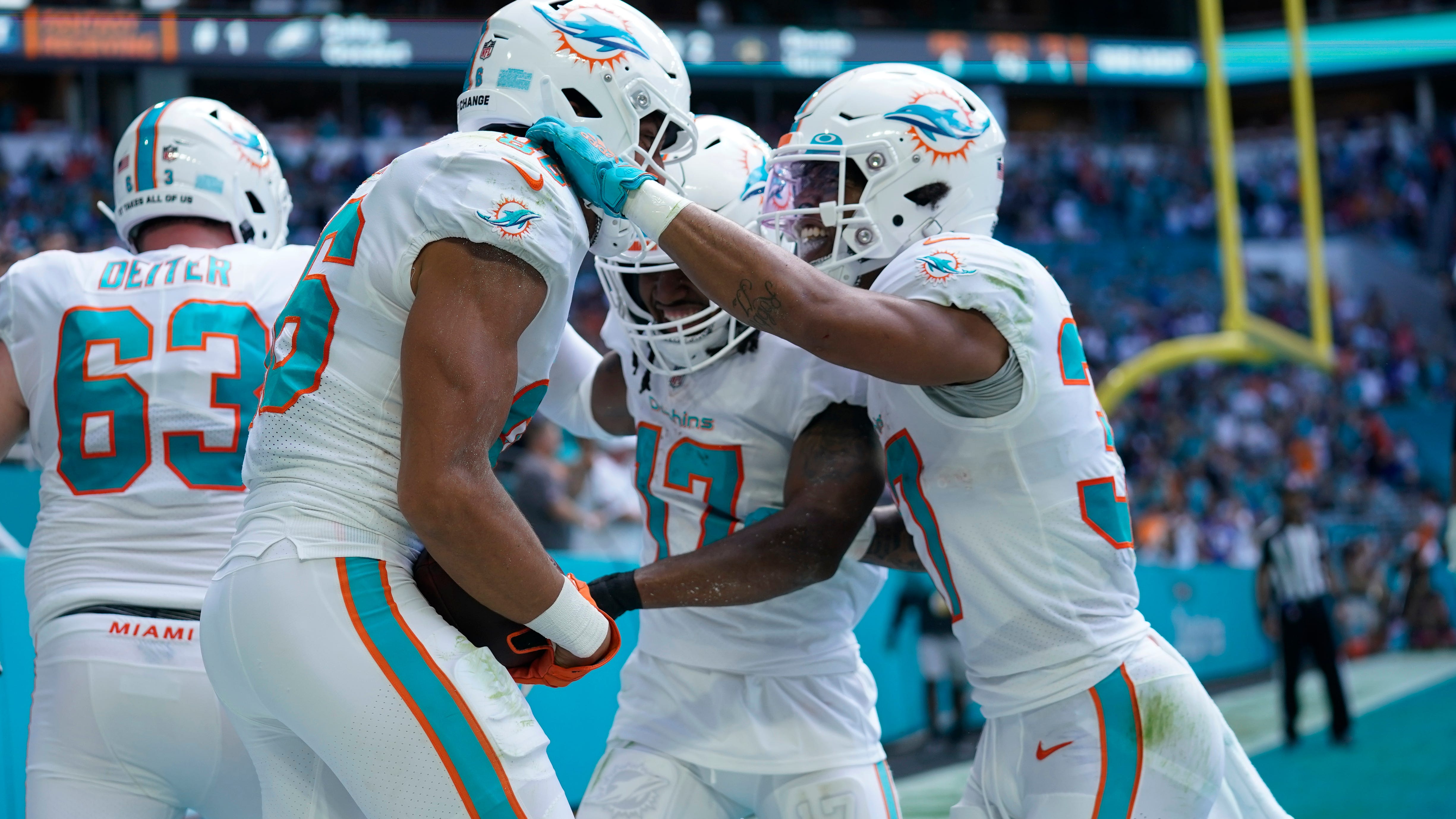 Streak continues: Tua, Dolphins hold off Giants, win 20-9