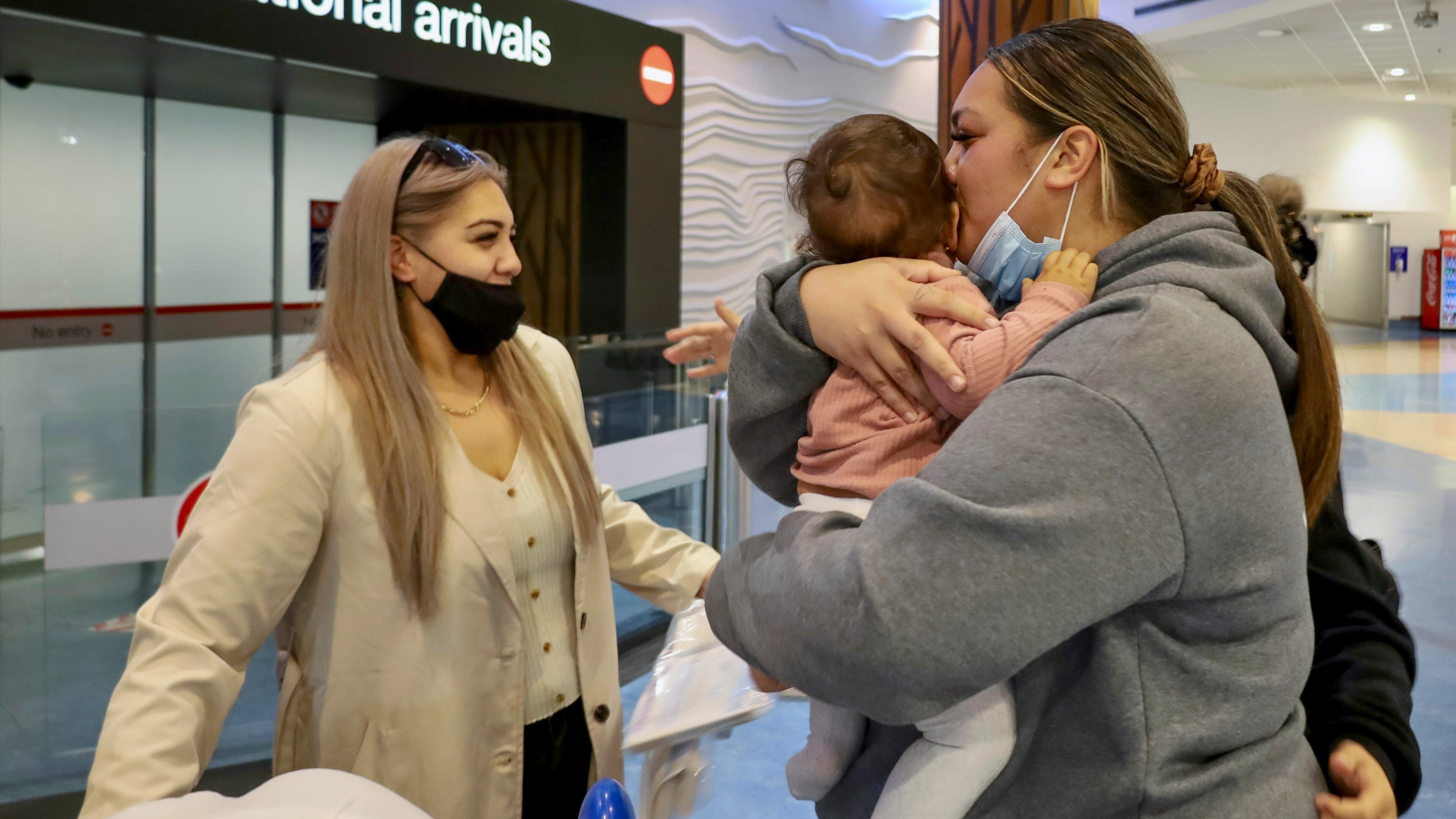 New Zealand welcomes back tourists as pandemic rules eased