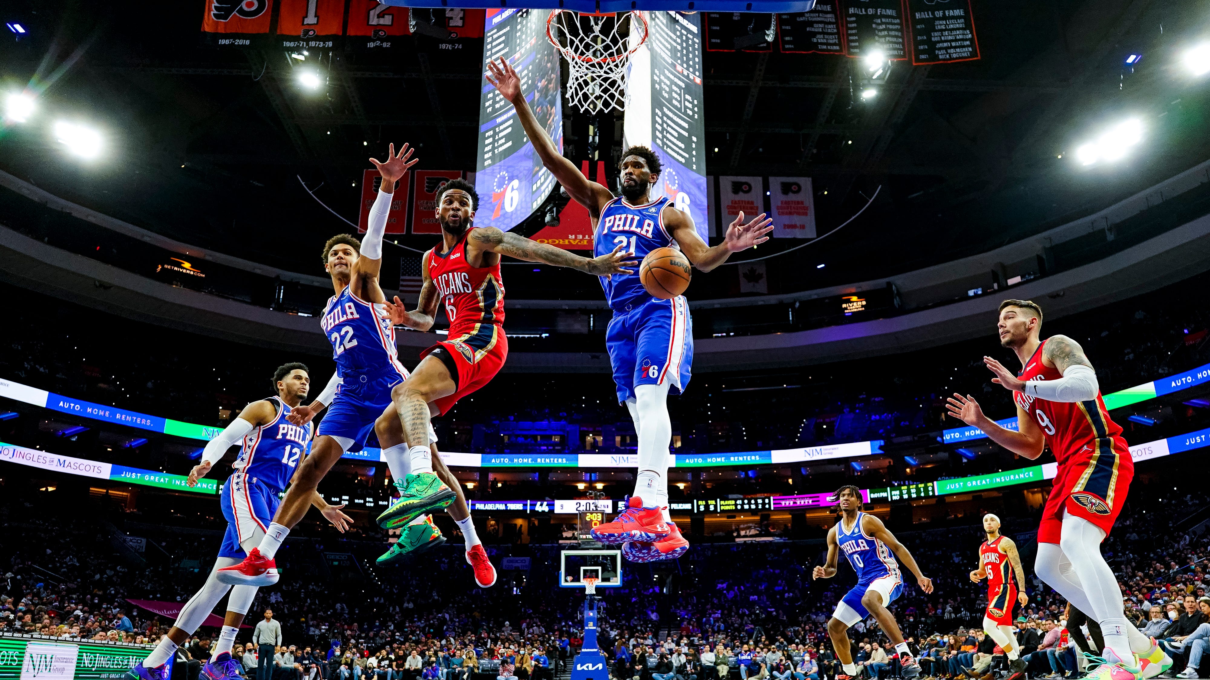 Embiid leads 76ers past short-handed Pelicans, 117-107