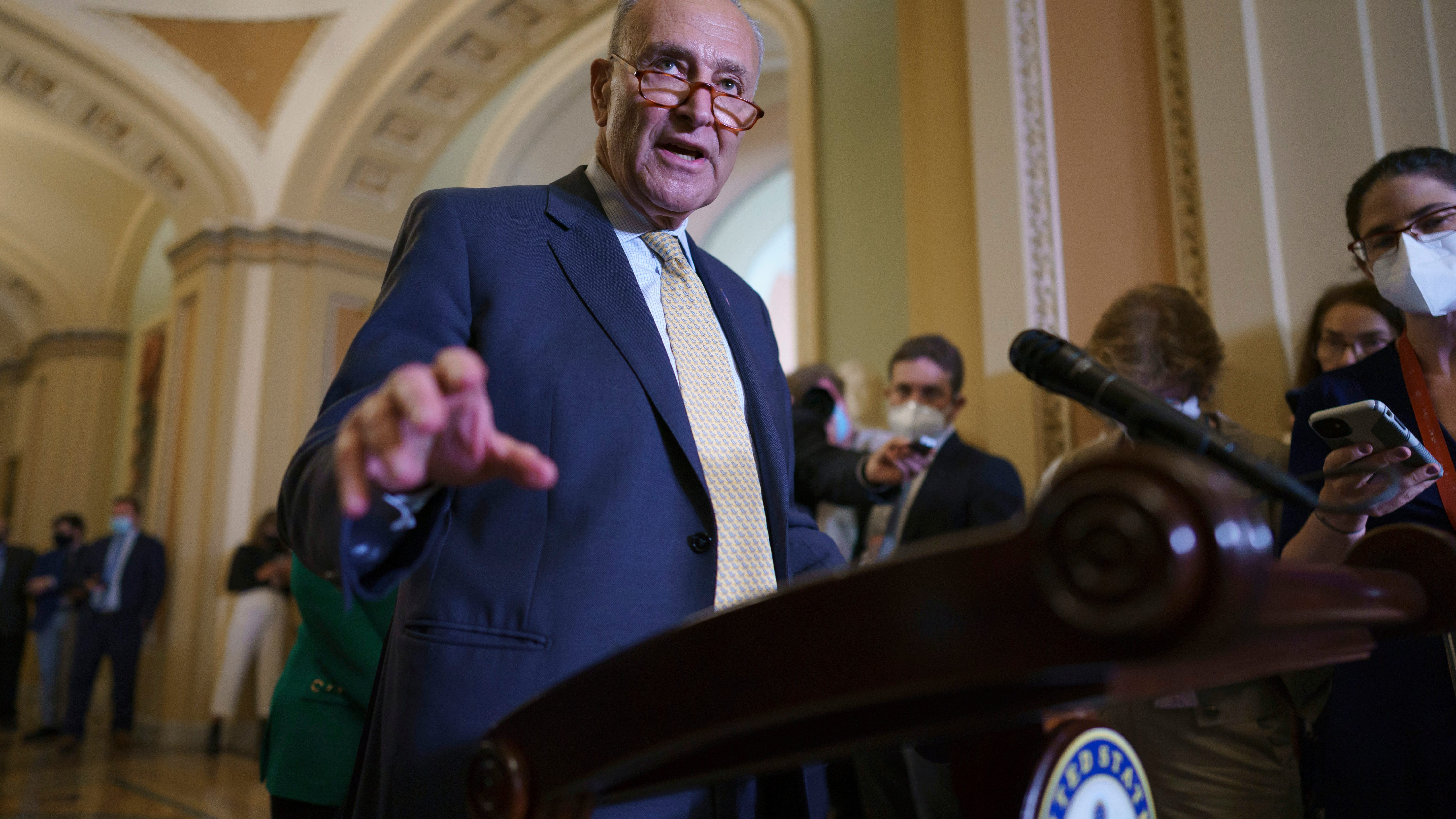 Senators, White House in crunch time on infrastructure deal