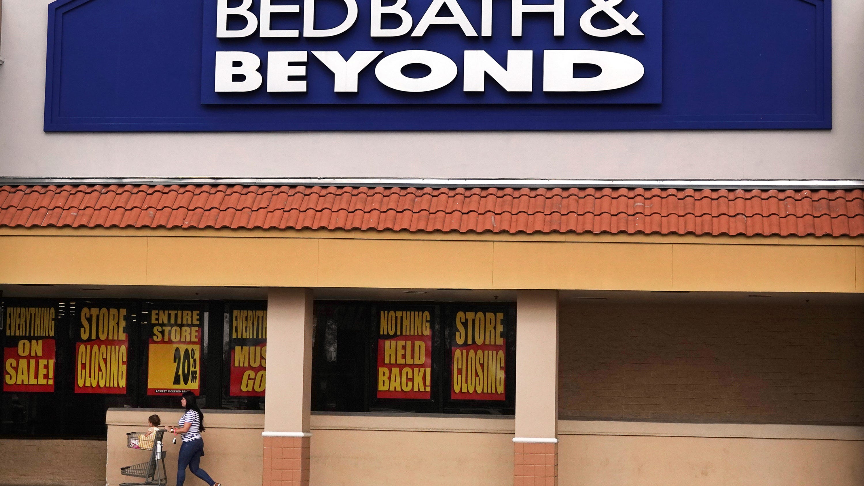 Struggling Bed Bath & Beyond closing 150 more stores