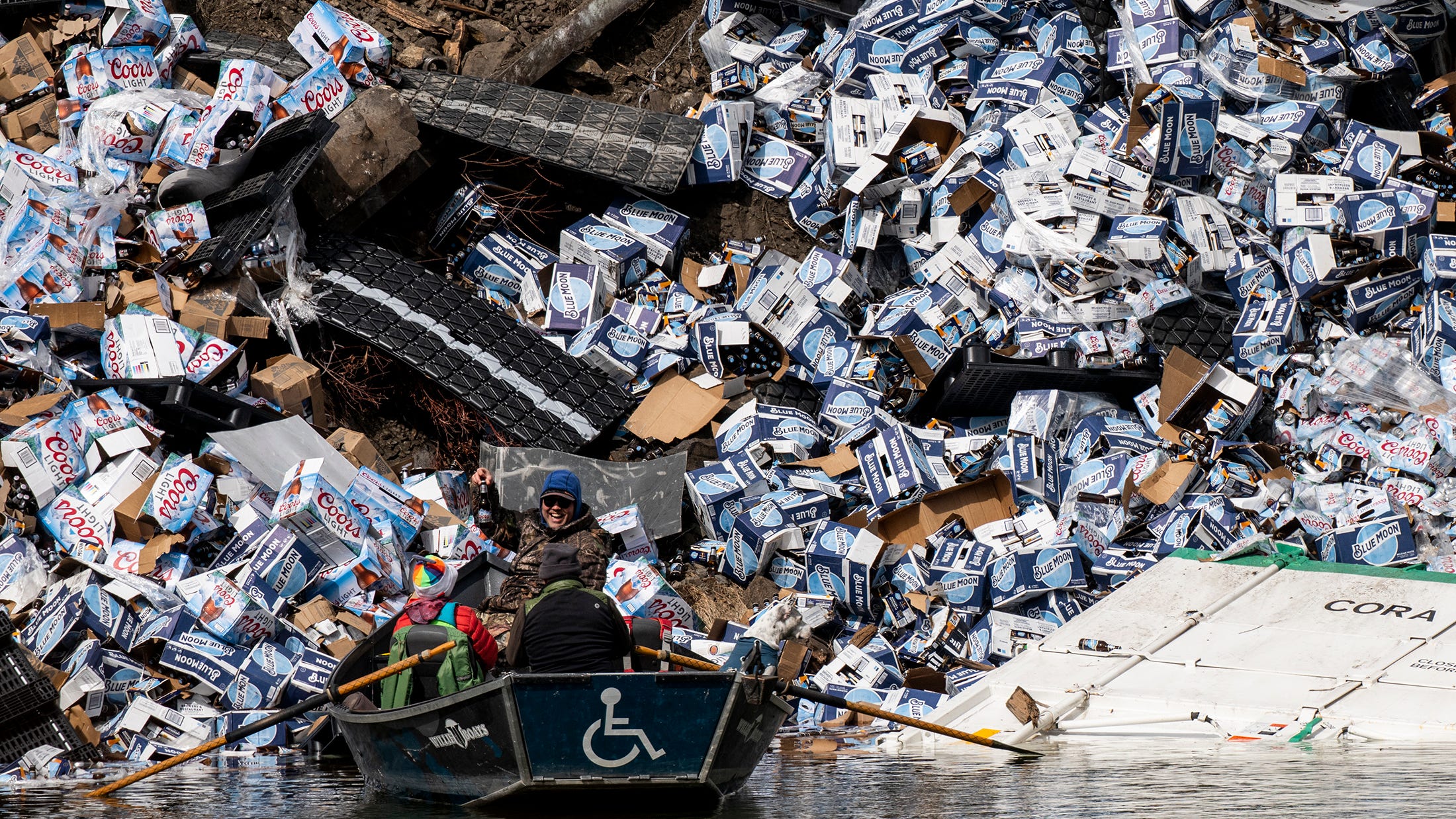 Hard cleanup: Montana train derailment spills beer and clay