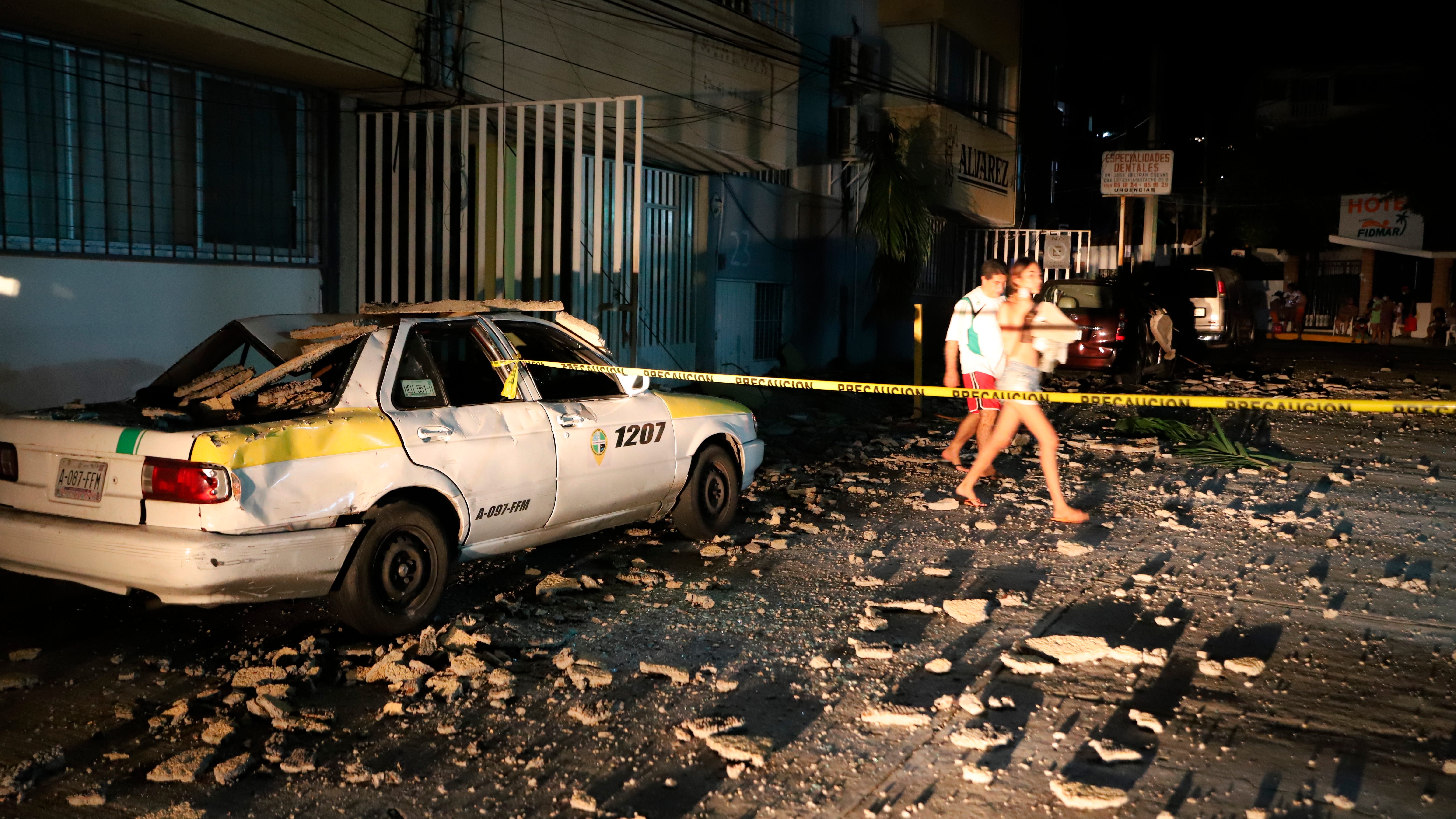 Powerful earthquake near Mexico's Acapulco kills at least 1