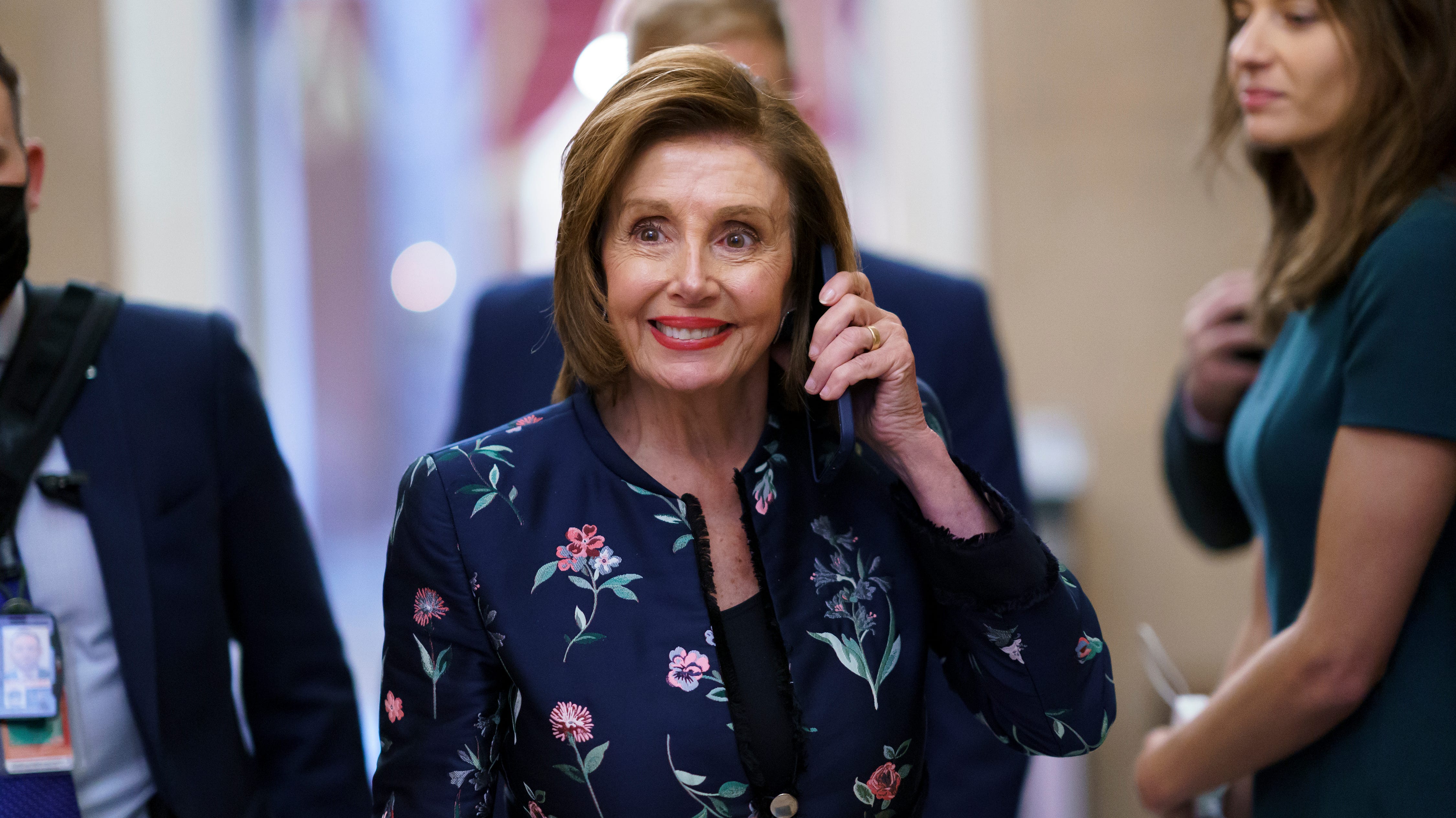 Pelosi says 'deadly serious' Jan. 6 probe to go without GOP