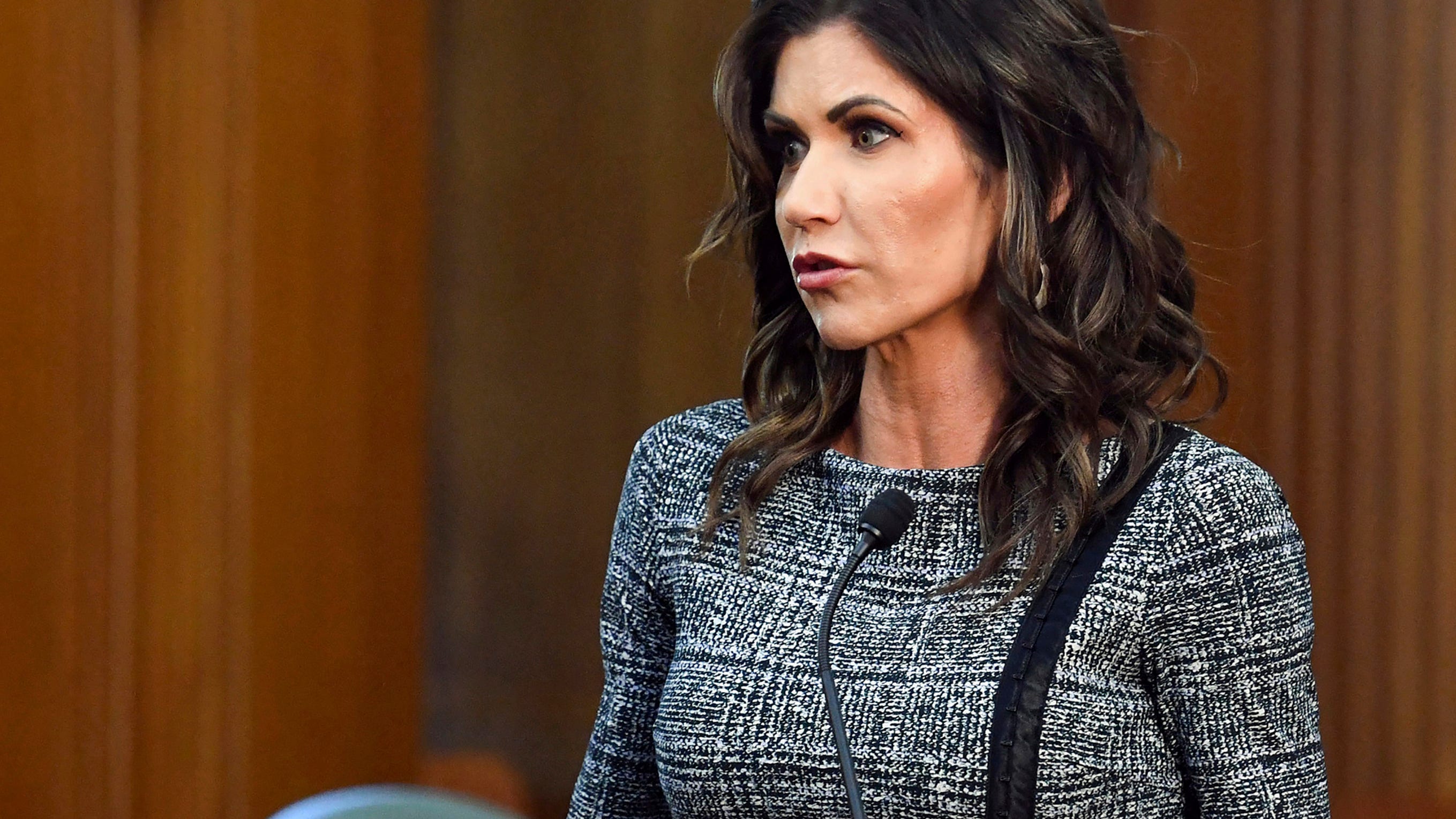 Gov. Noem cuts ties with former Trump adviser Lewandowski