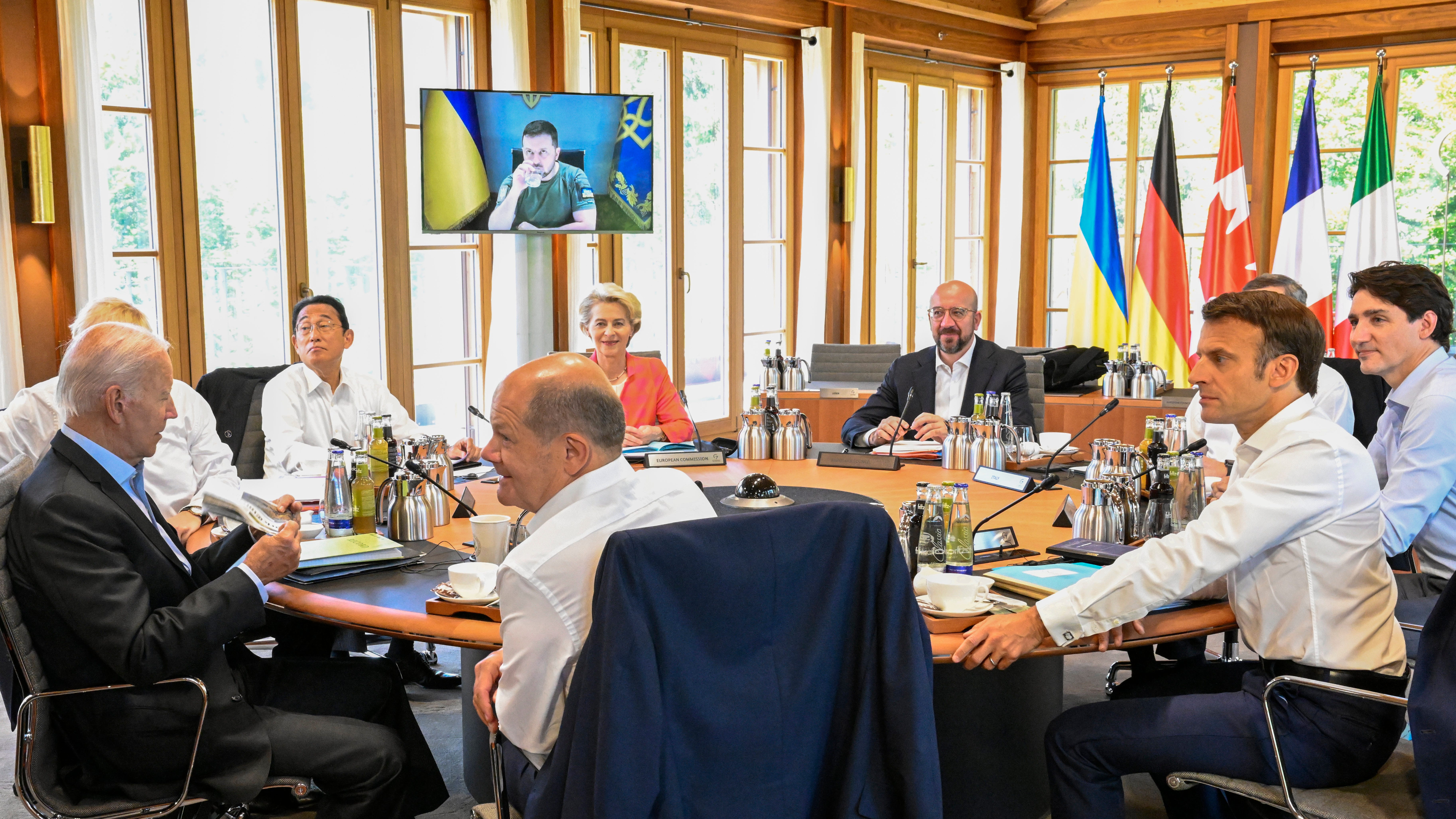 Zelenskyy tells G-7 summit Ukraine forces face urgent moment