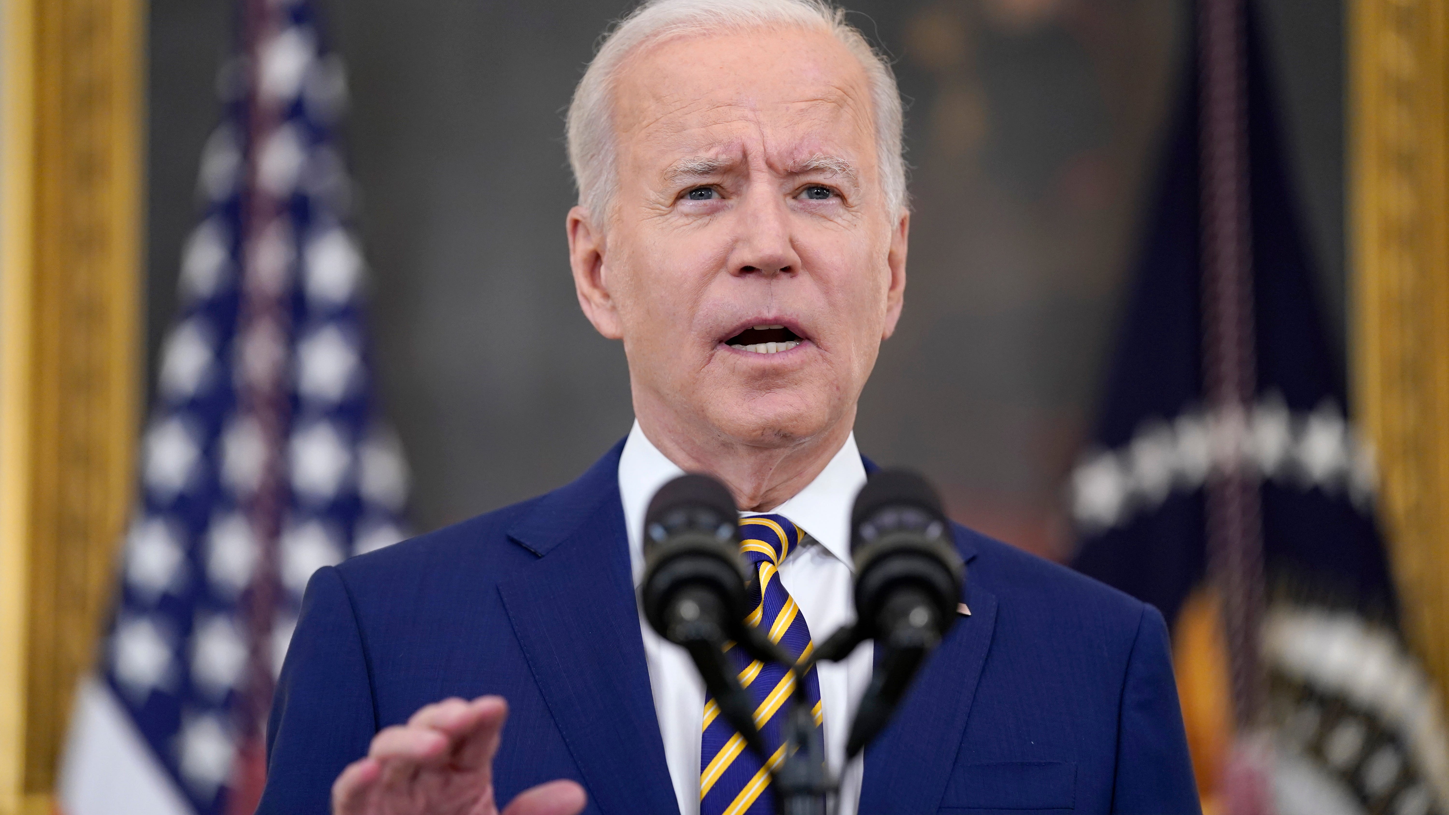 Biden outlines vaccine plan, set to miss global-sharing goal