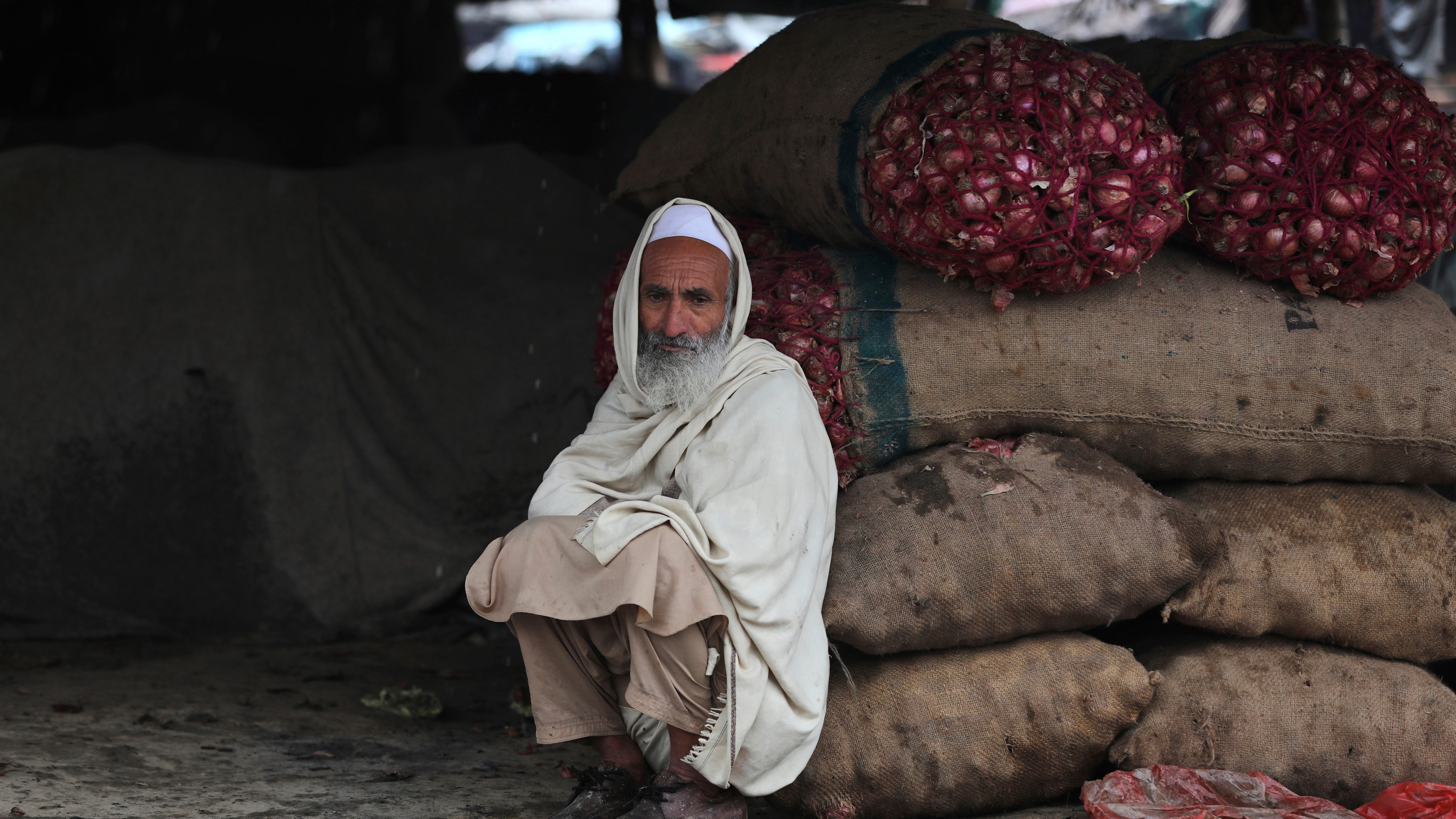 FAO: Rising prices, food insecurity add to ranks of hungry