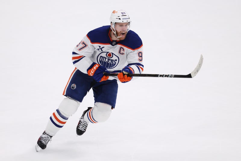 Oilers-McDavid Extension Hockey