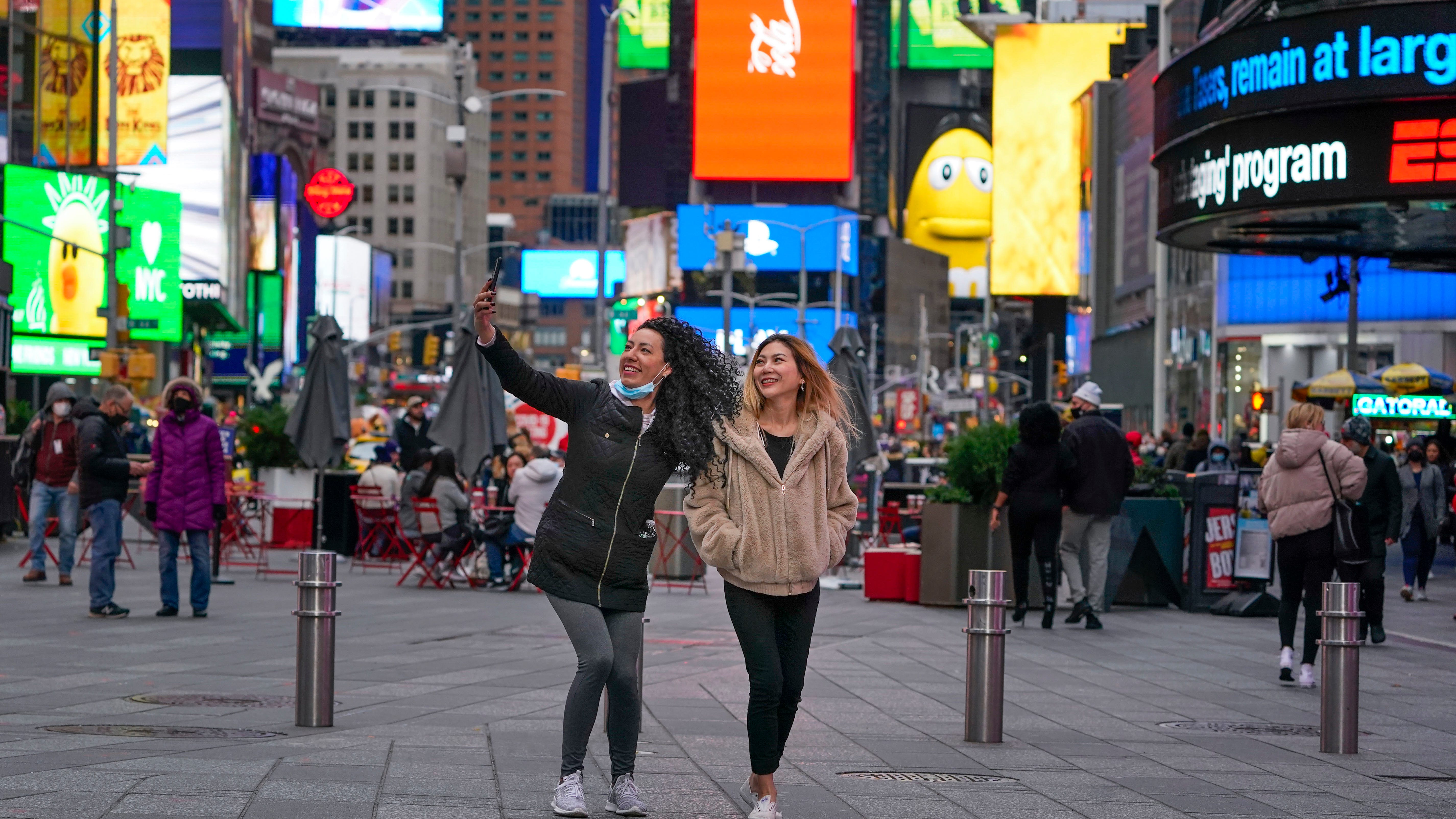 As tourism brightens, Times Square hopes to regain luster