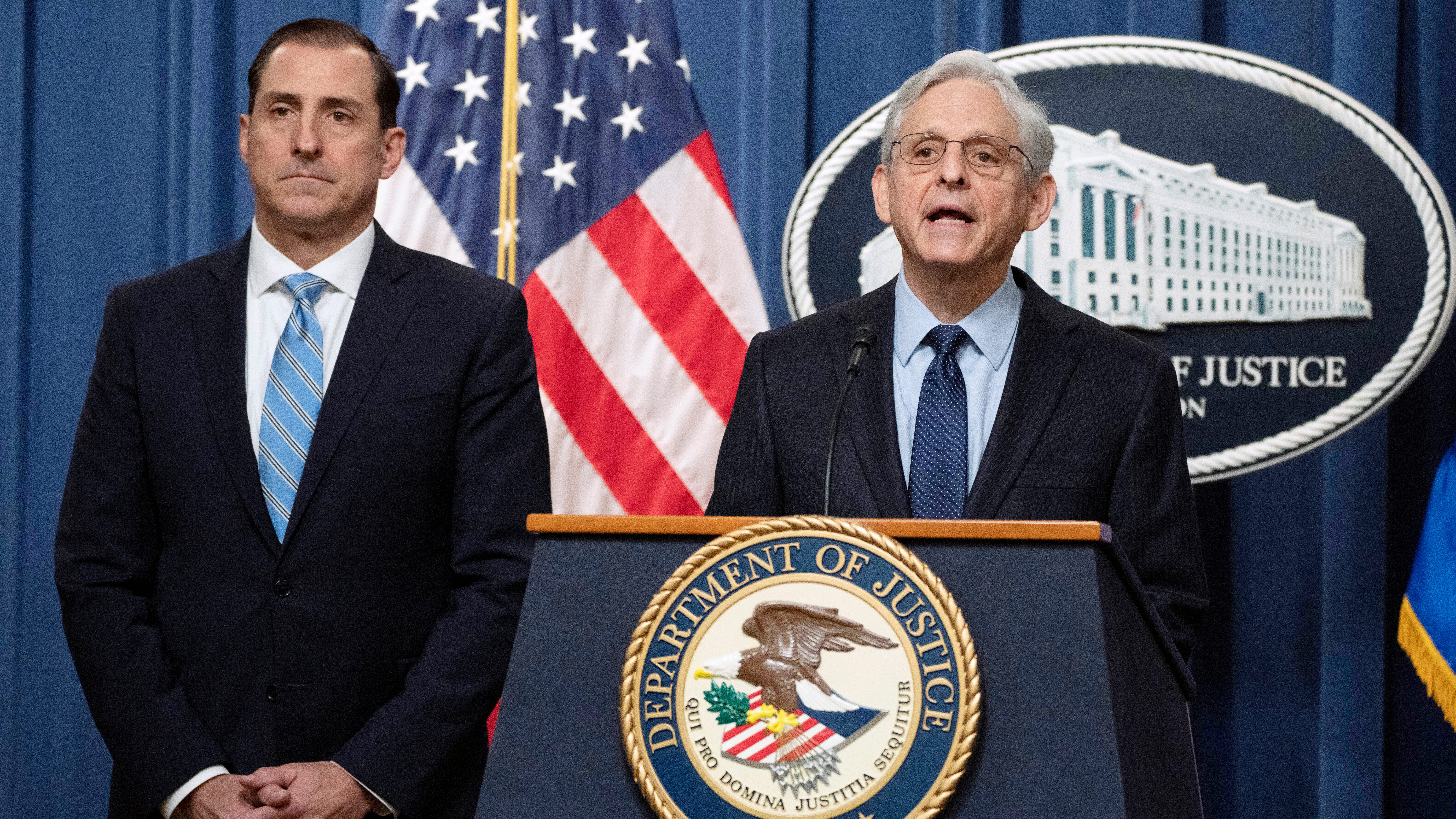 Garland appoints special counsel to investigate Biden docs