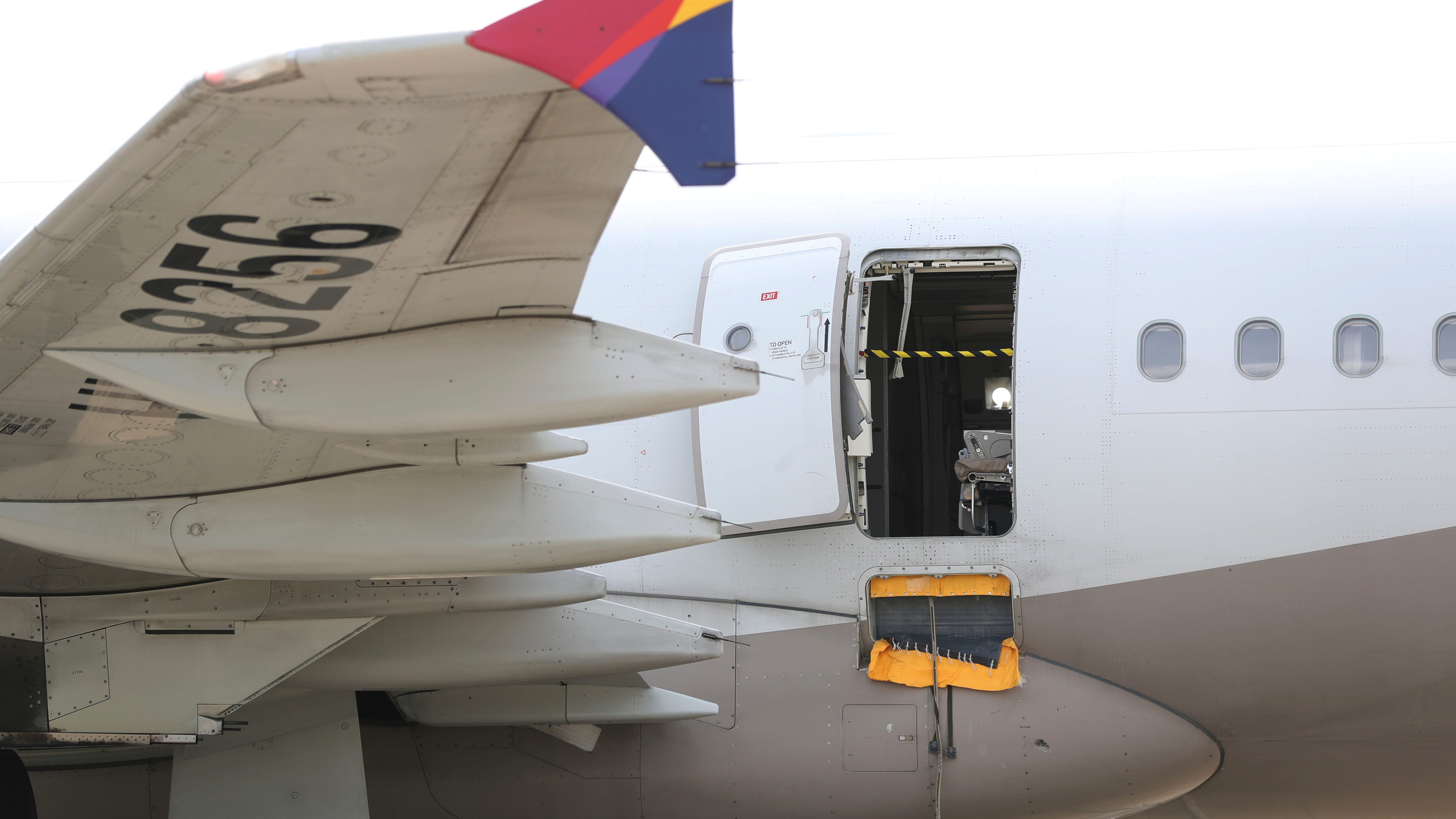 Man who opened emergency door on South Korea flight told police he felt suffocated