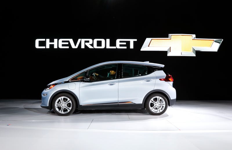 Electric Vehicles GM vs Ford
