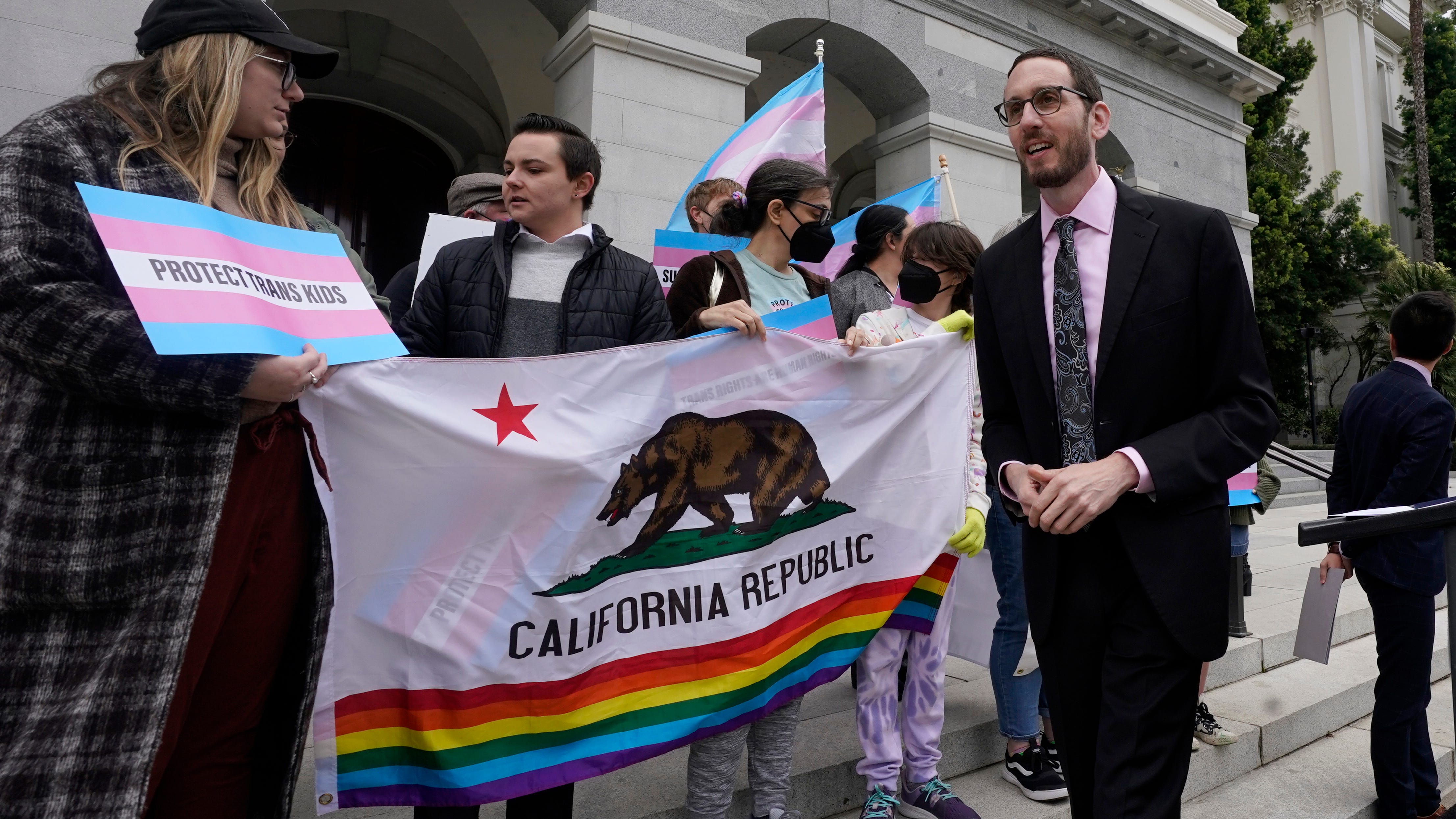 In California, 10% of Legislature now identifies as LGBTQ