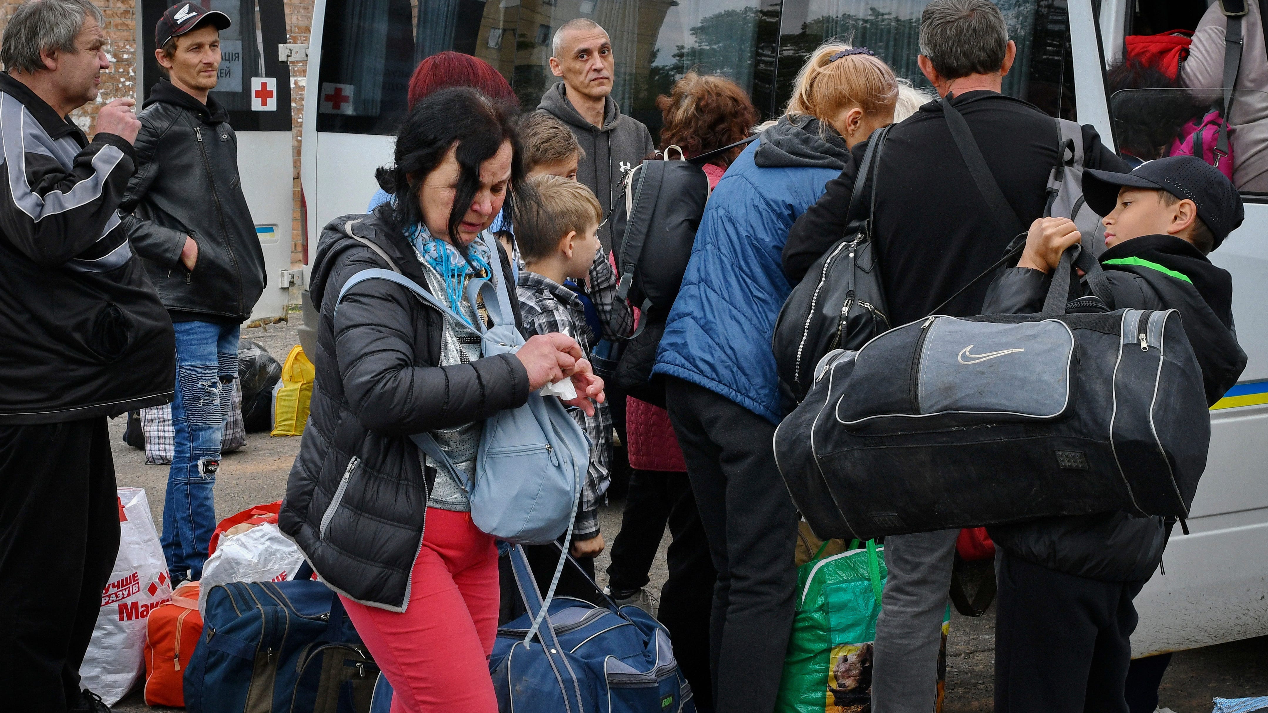 Ukraine: 200 bodies found in basement in Mariupol's ruins