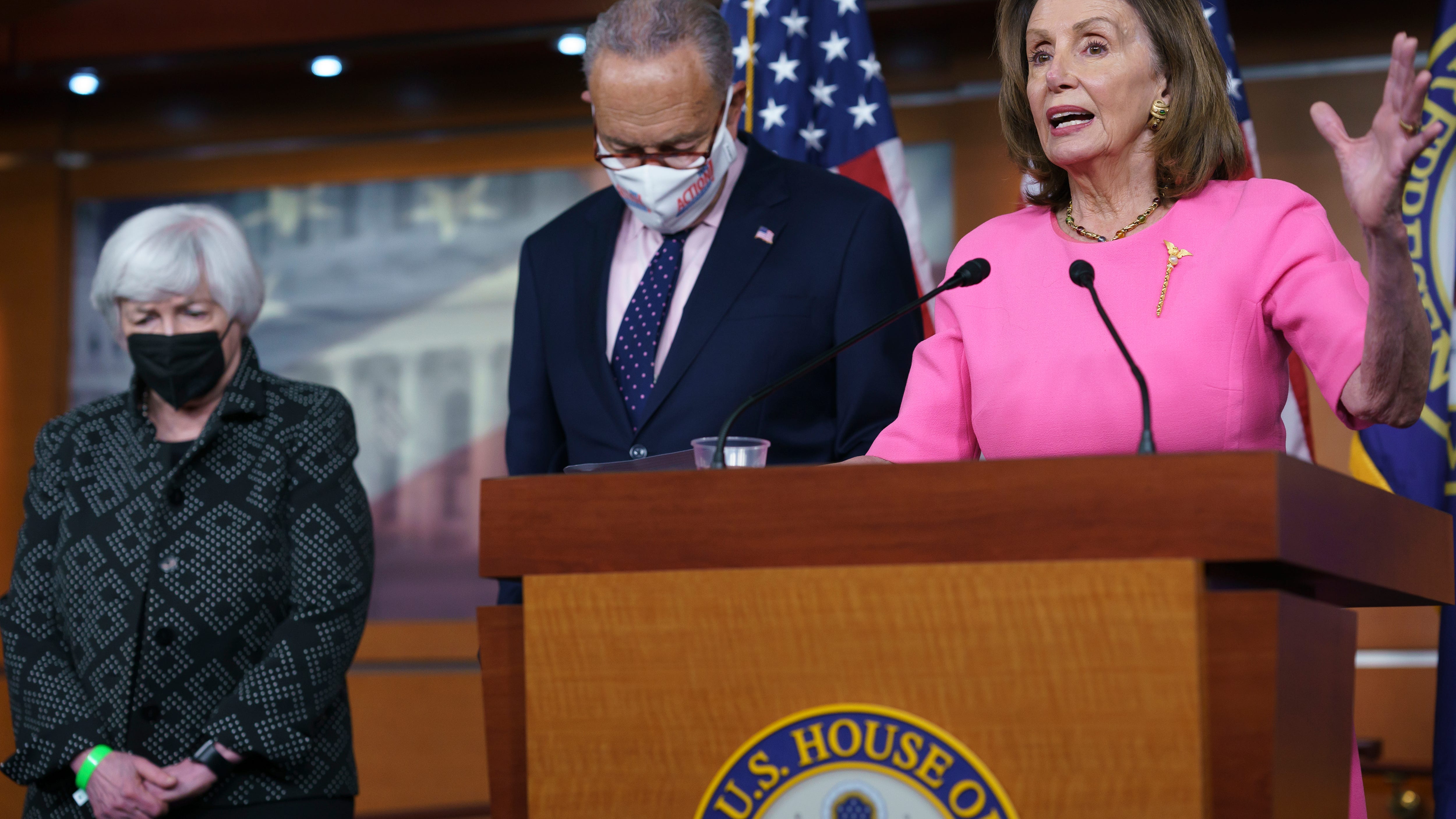 Crucial time for Biden's huge government-reshaping bill