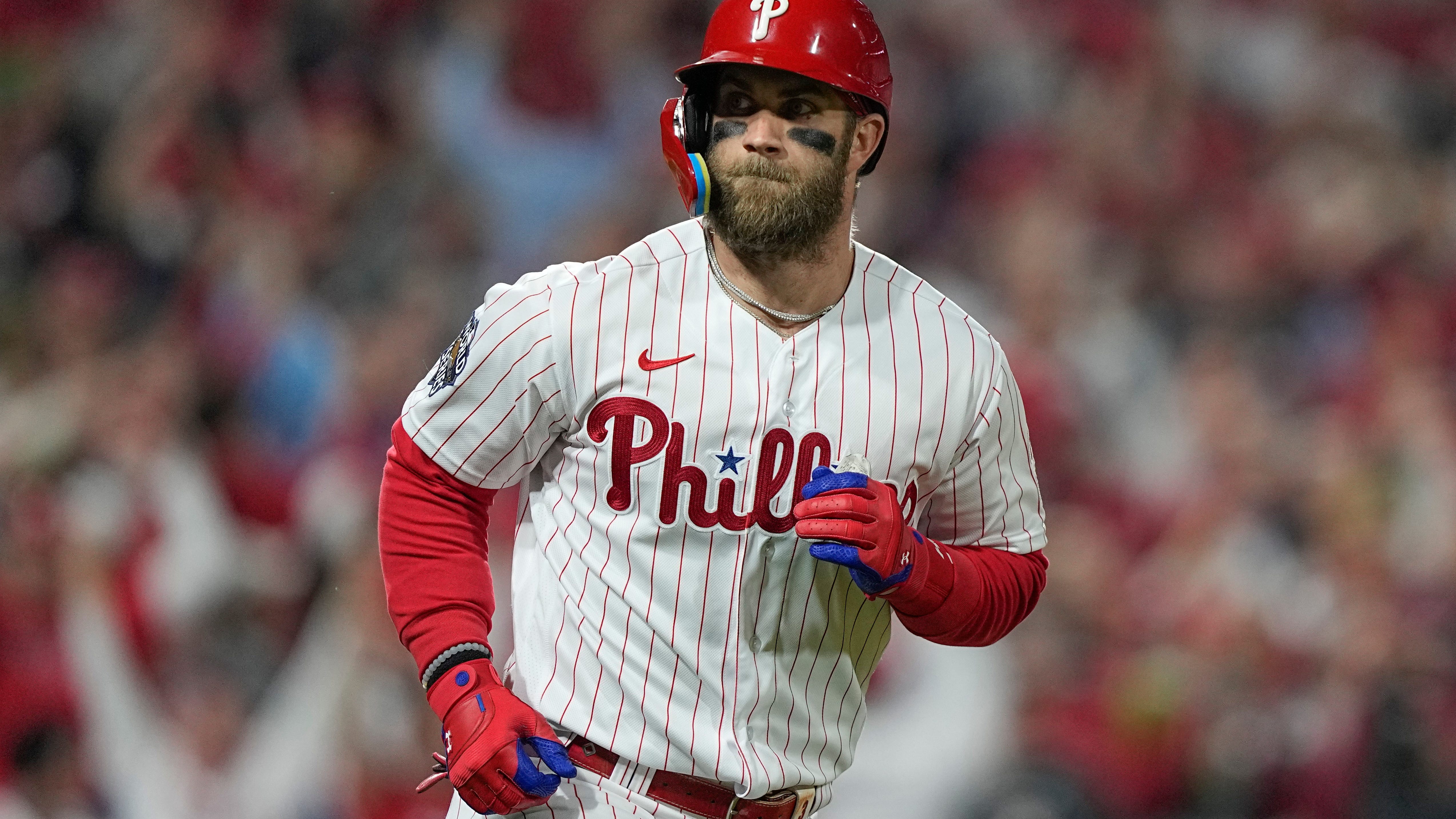 Bryce Harper to report to Phillies camp on Wednesday