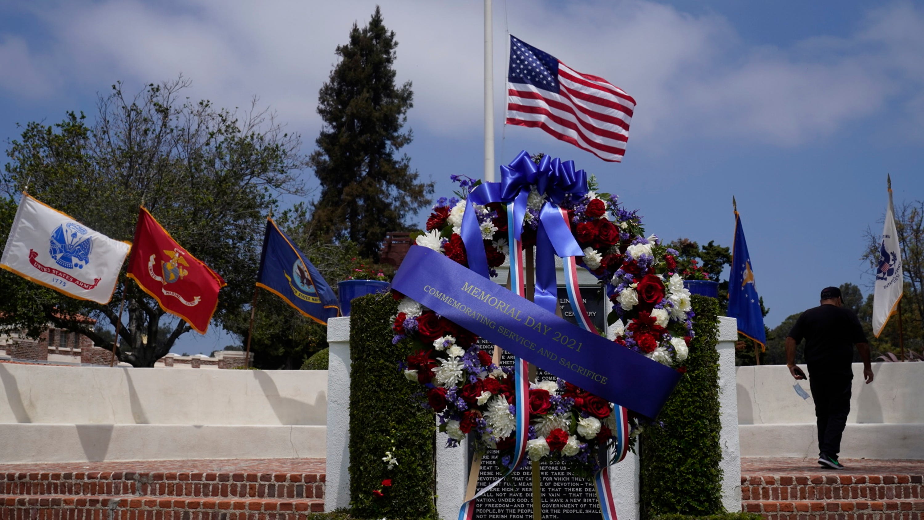Huge American flag stolen from California veterans cemetery