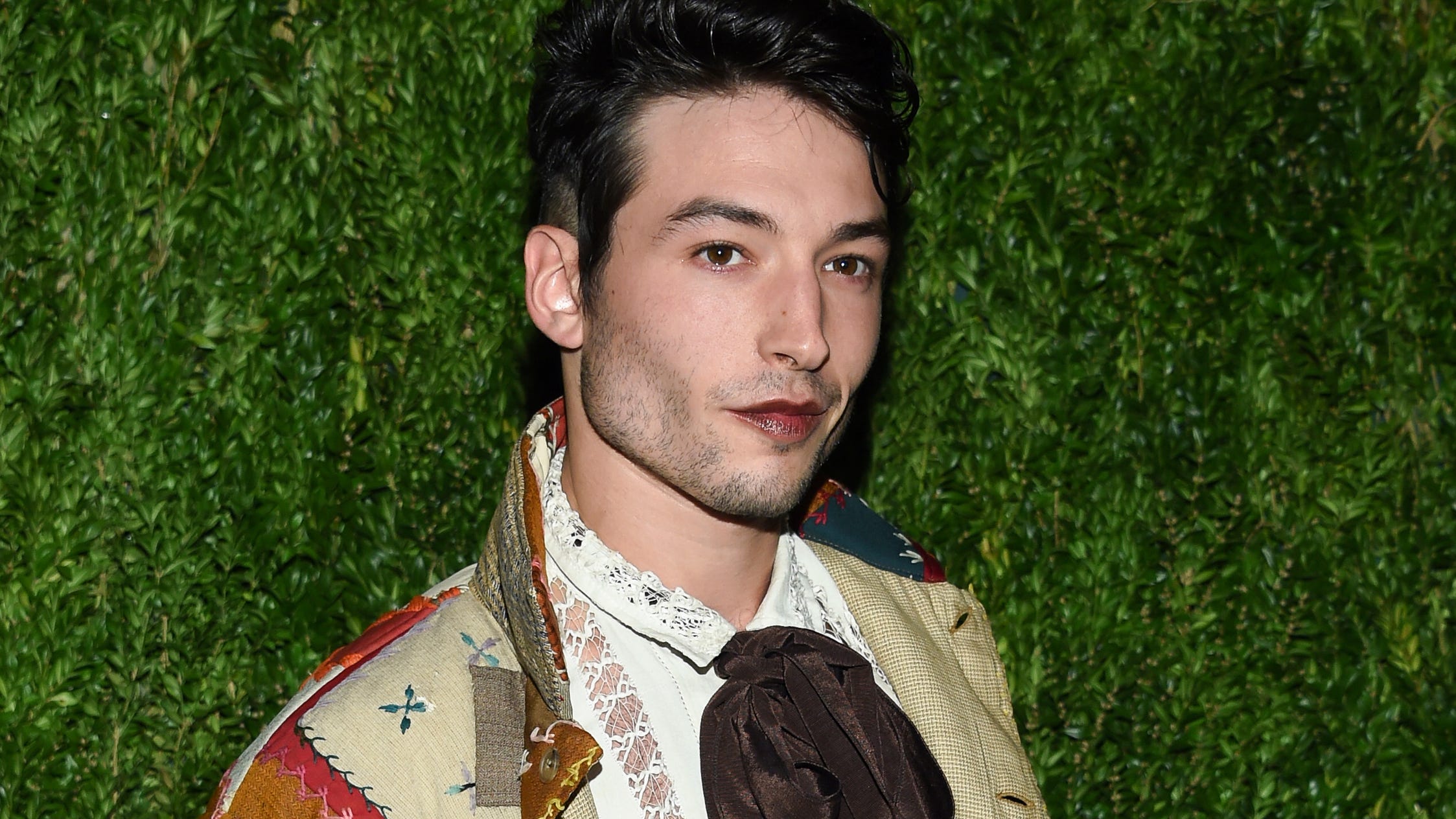 Ezra Miller charged with felony burglary in Vermont