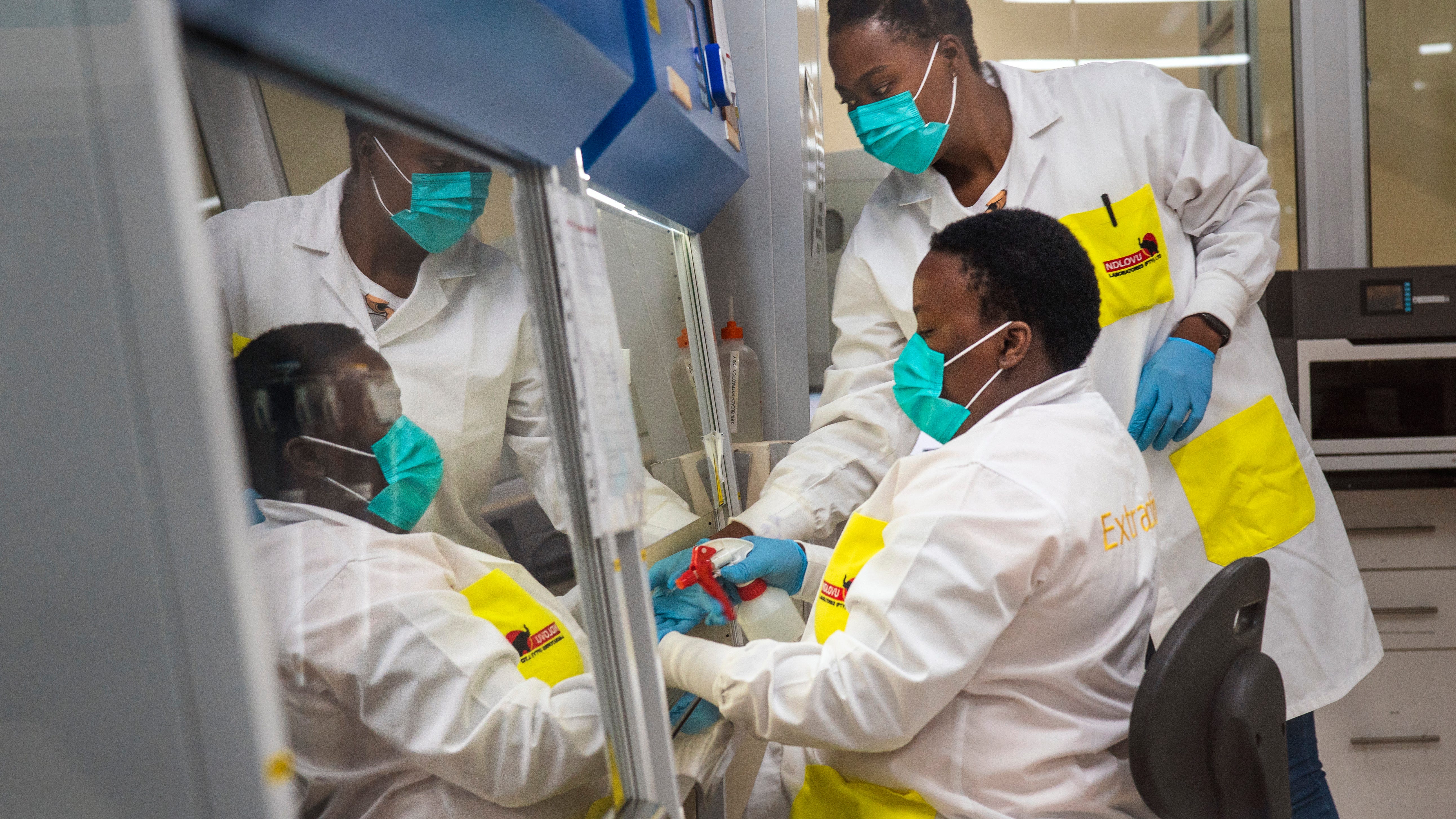 South African doctors see signs omicron is milder than delta