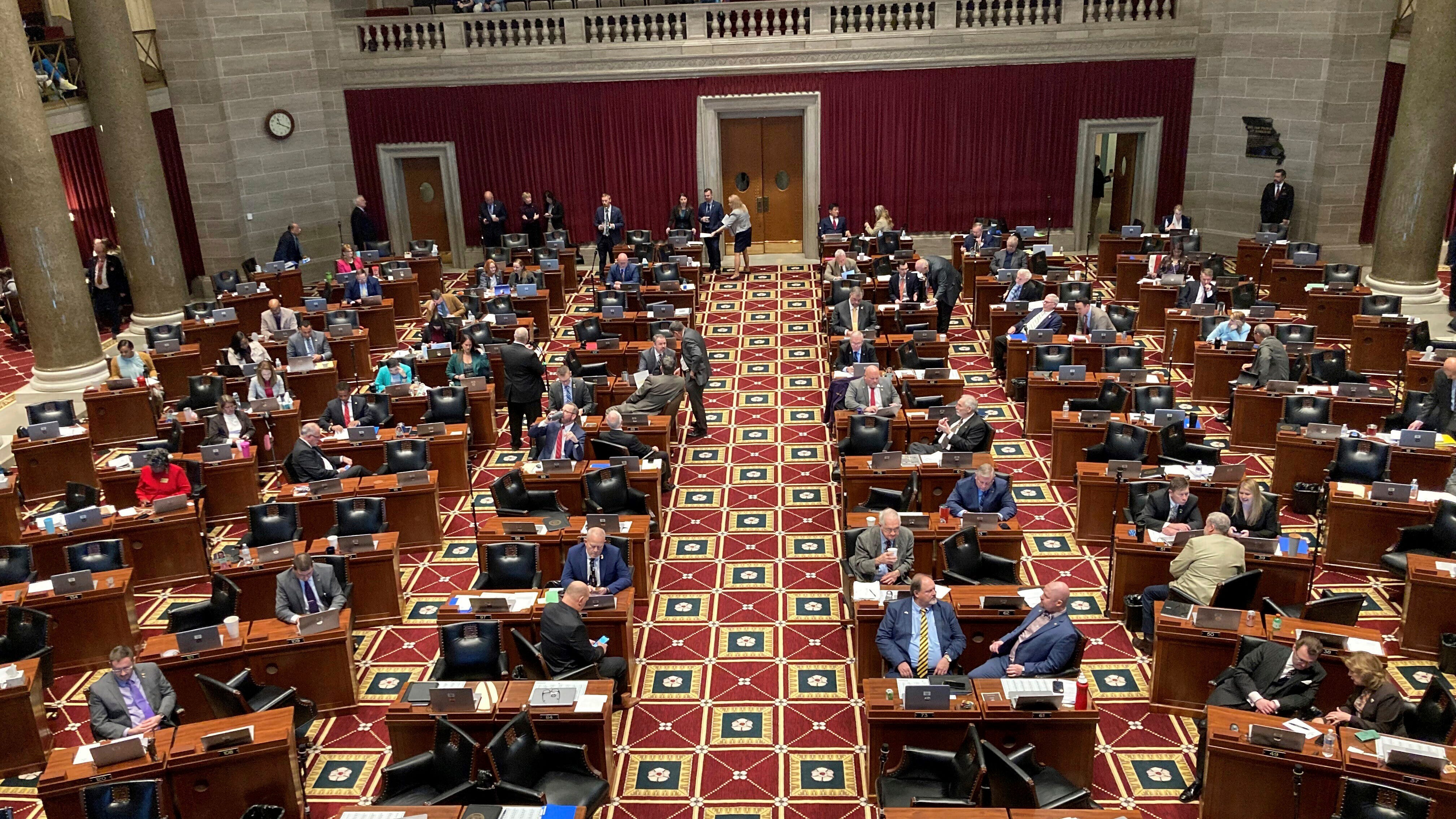 States cranking out even more tax cuts amid cash surpluses