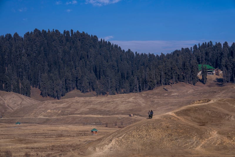 India Kashmir Dry Weather