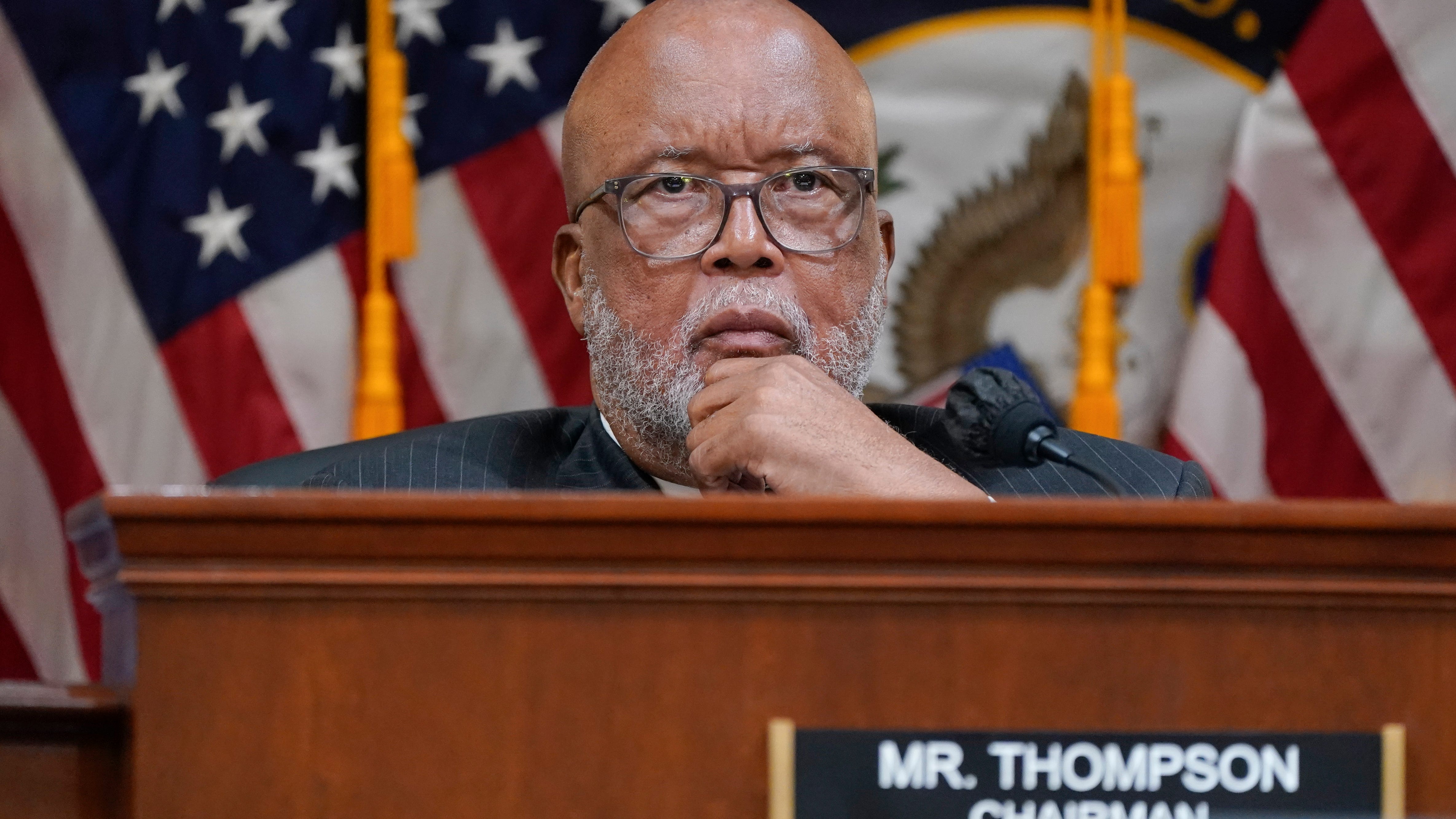 Jan. 6 panel subpoenas Secret Service for erased texts