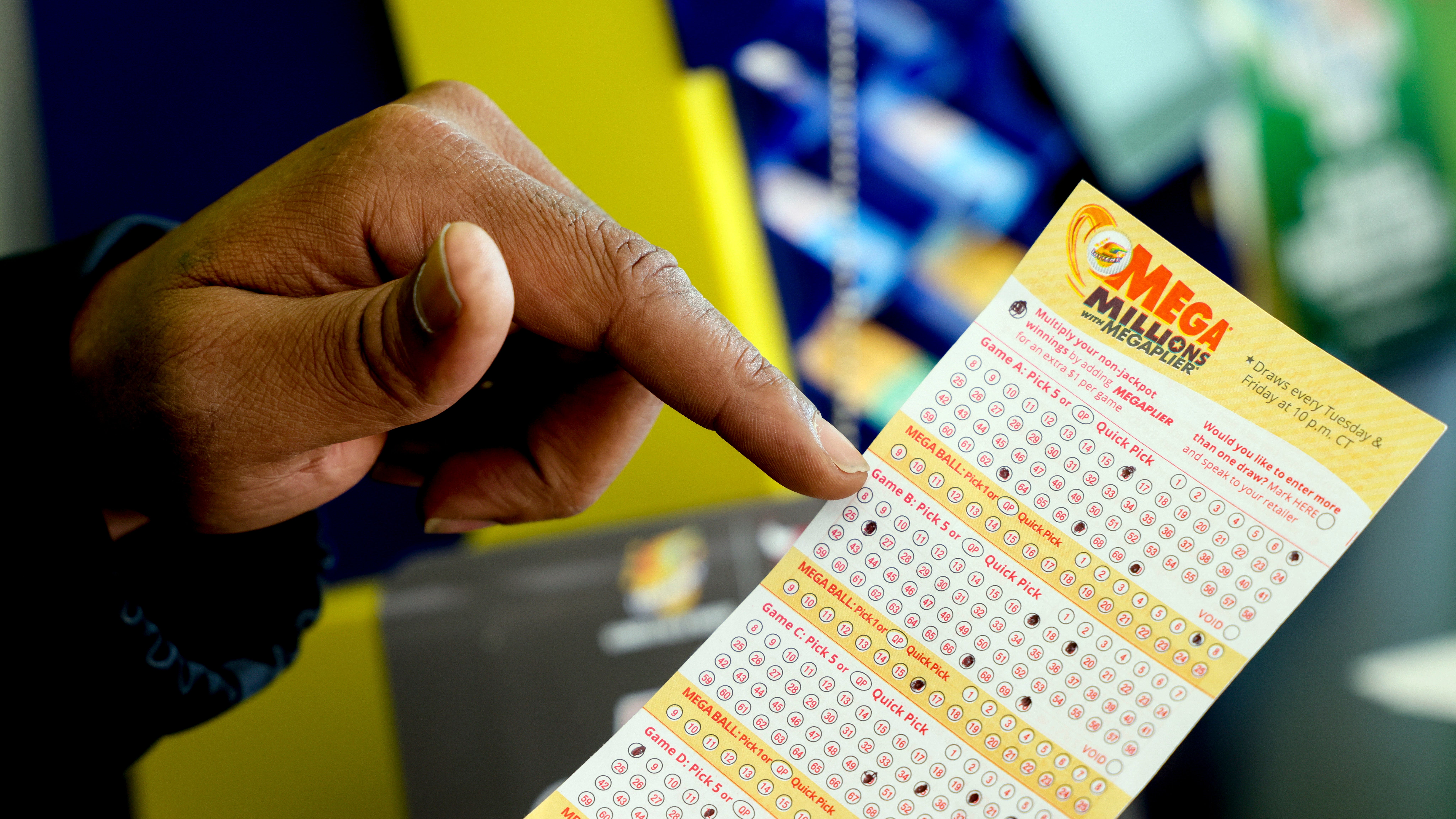 New Mega Millions jackpot of $1.35B is game's 2nd highest