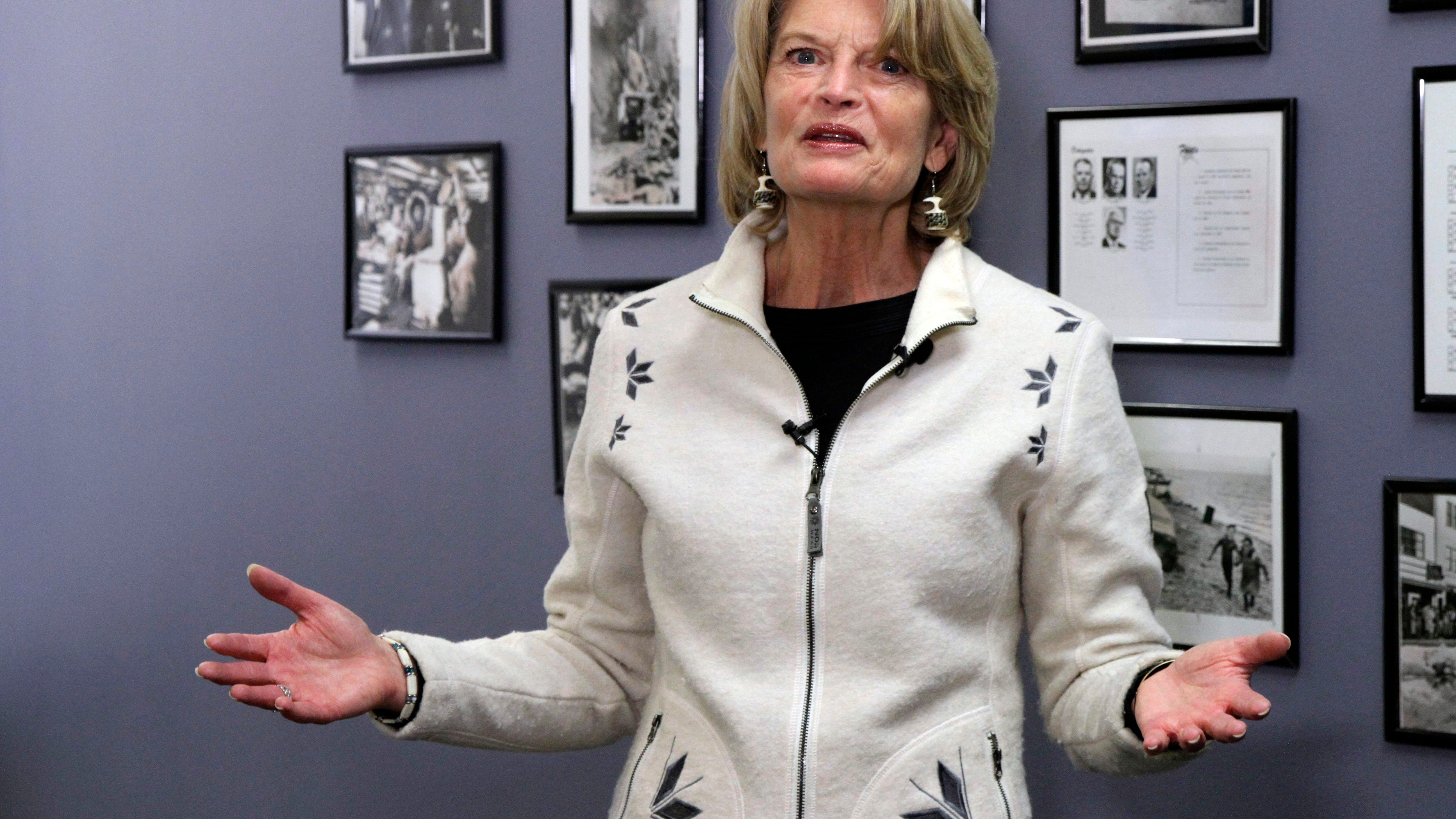 Alaska Sen. Lisa Murkowski to run in 2022; Trump backs rival