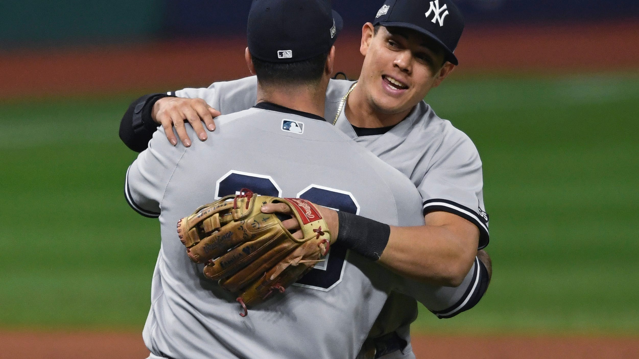 Yanks sweep Indians 10-9 in draining game, meet Rays in ALDS