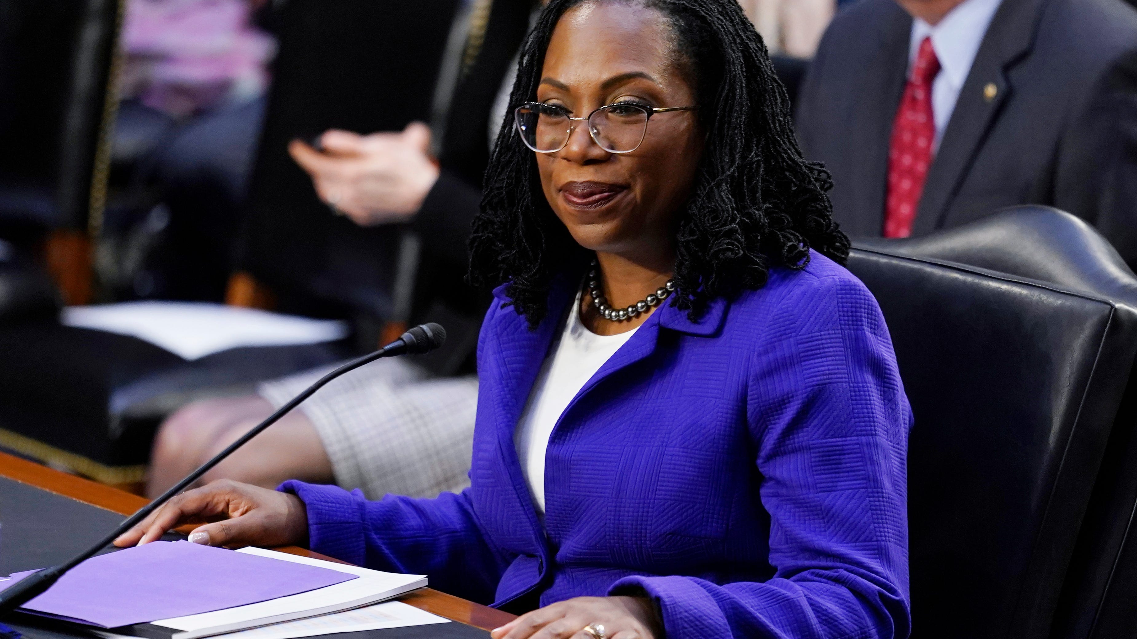 Jackson pledges to decide cases 'without fear or favor'