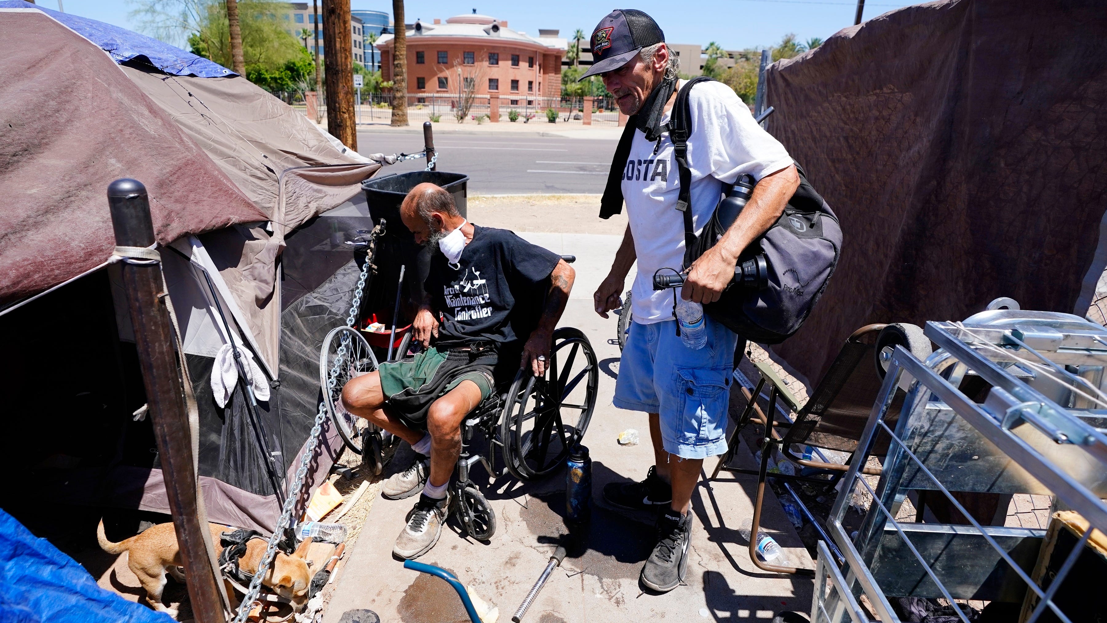 Sweltering streets: Hundreds of homeless die in extreme heat
