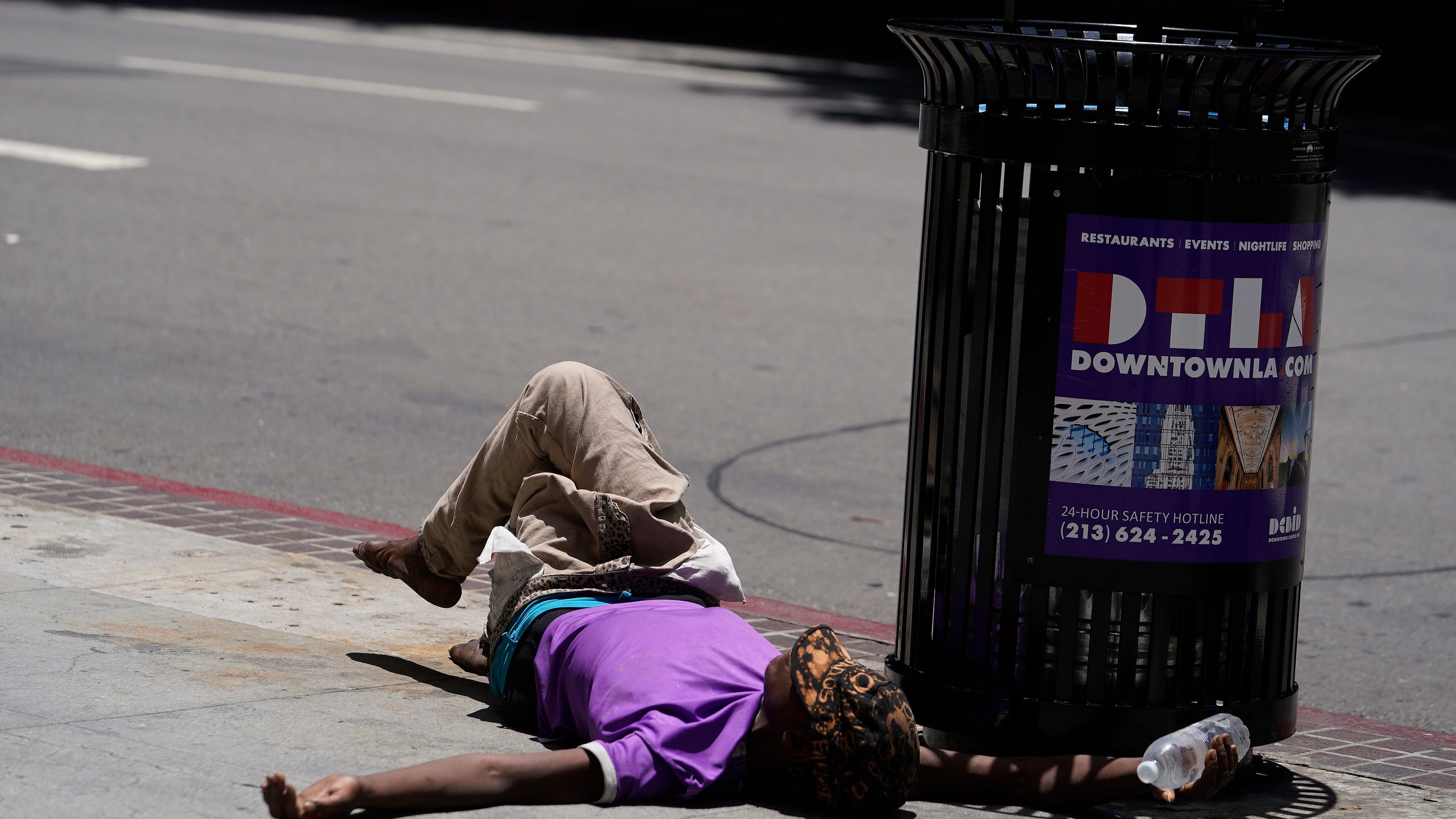 Excessive heat warnings remain in many areas of US through Monday